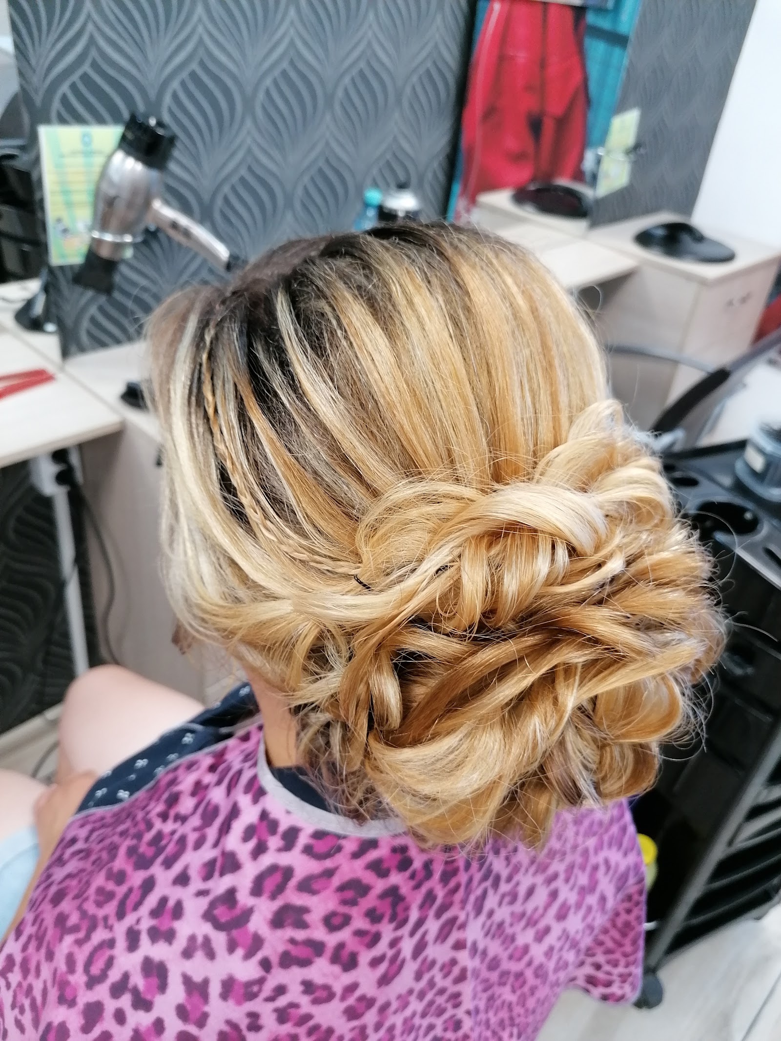 Salon Pretty