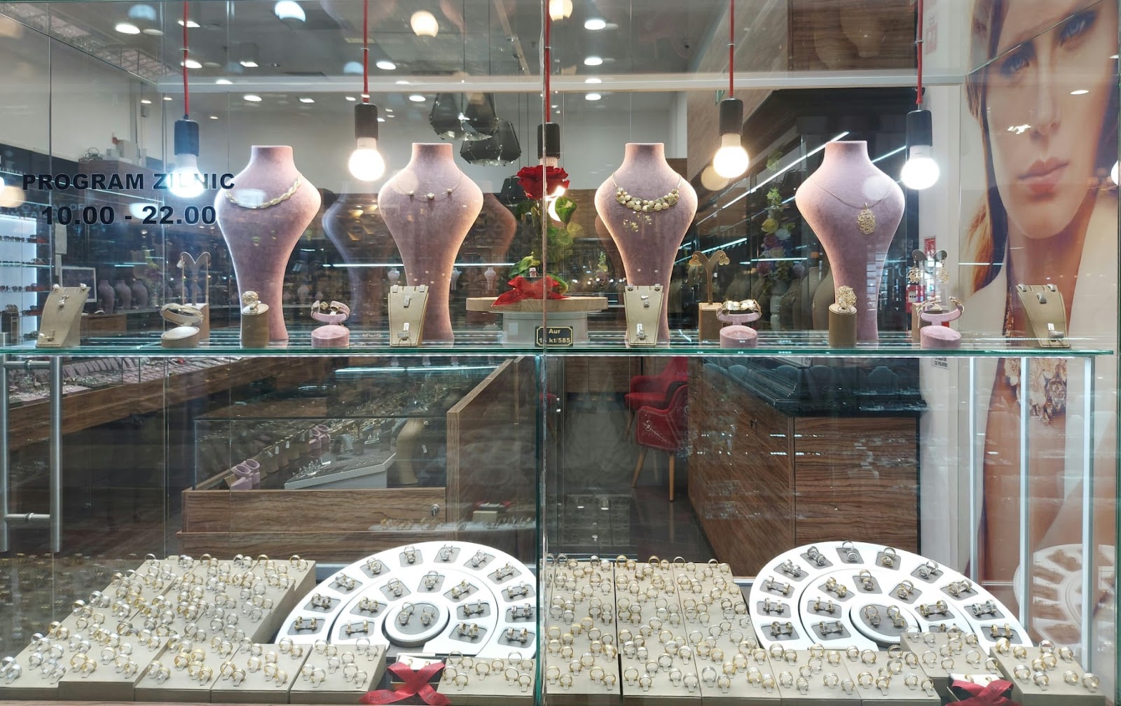 Roza Oro
