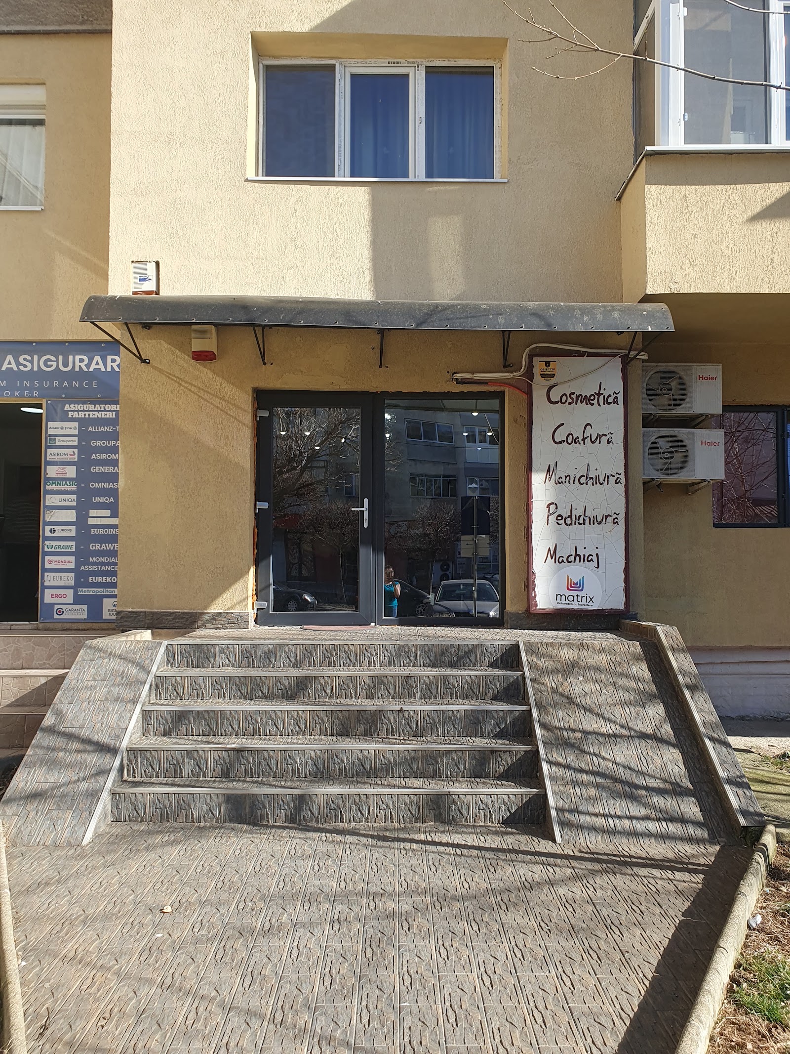 Salon J'adore