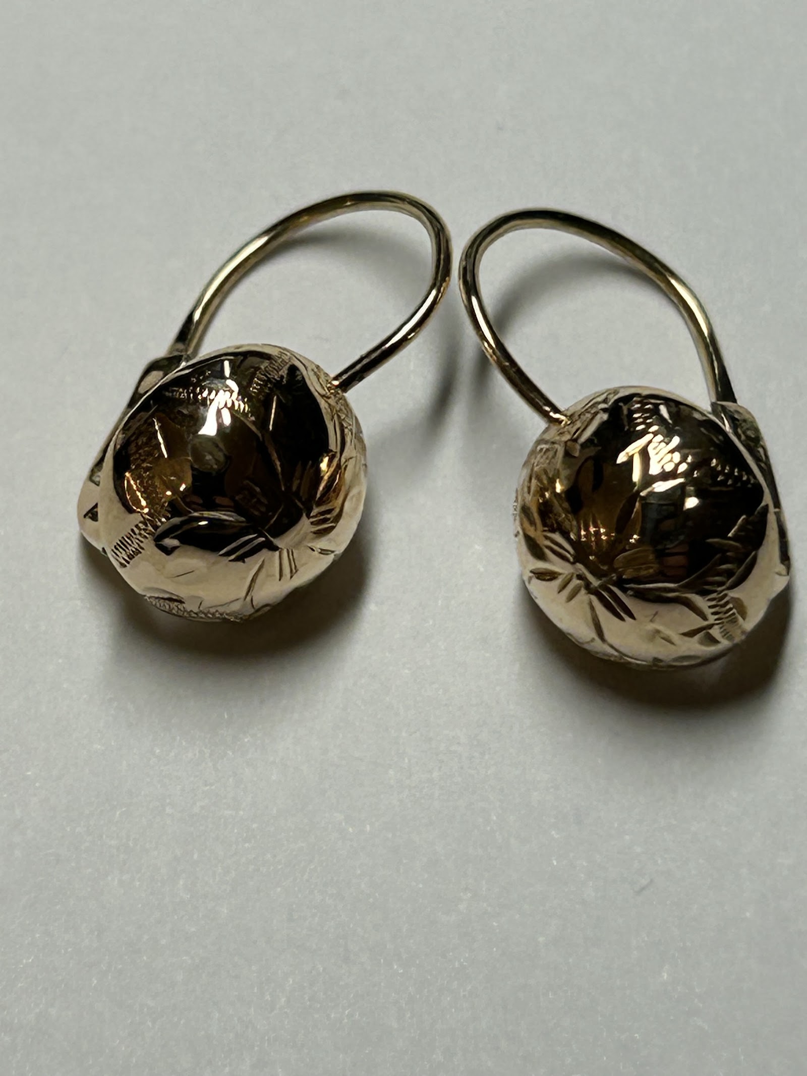 VICTORIA GOLD