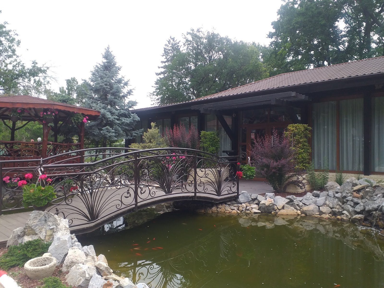 Popas Dumbrăvița - Sala evenimente, Restaurant si Cazare