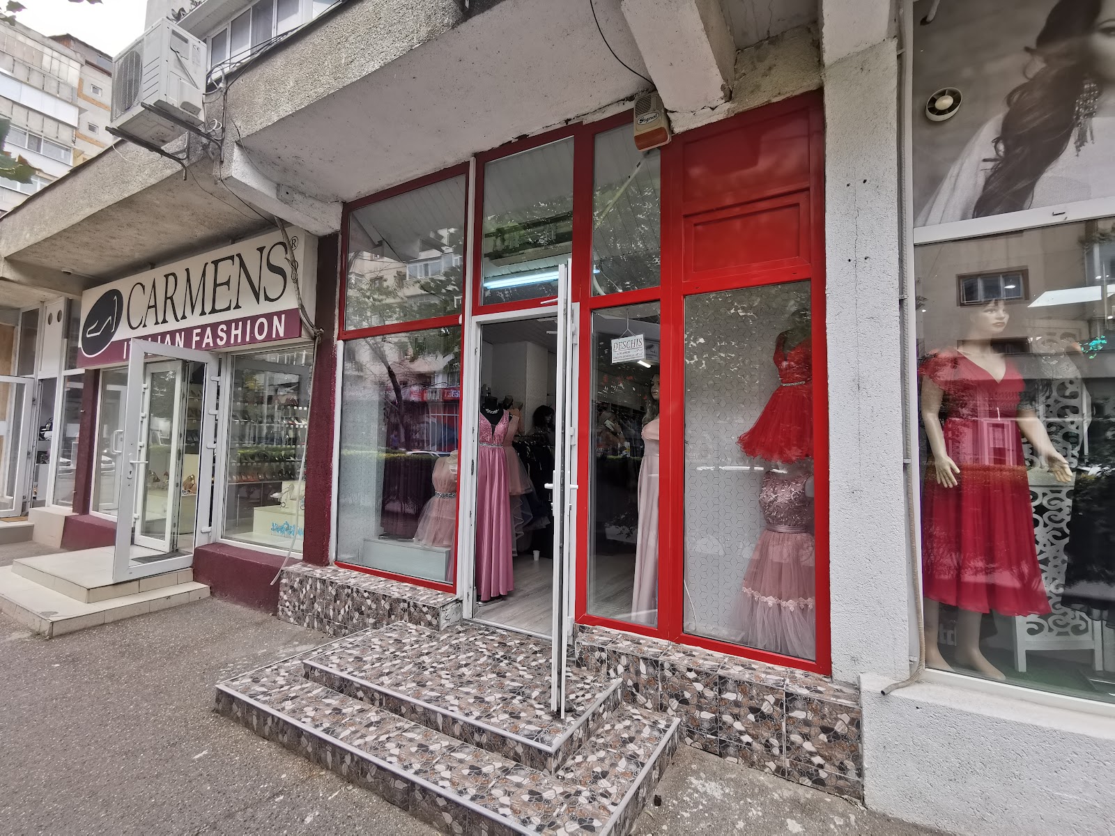 Rochii de ocazie Infinity Focsani