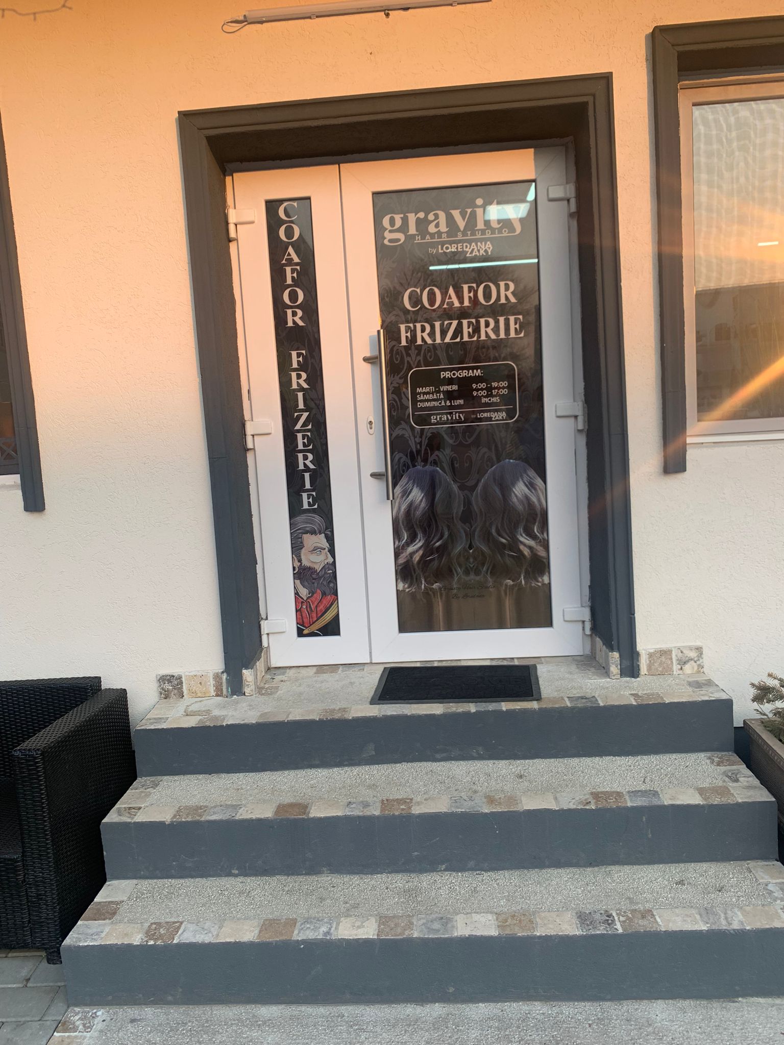 Gravity Hair Studio
