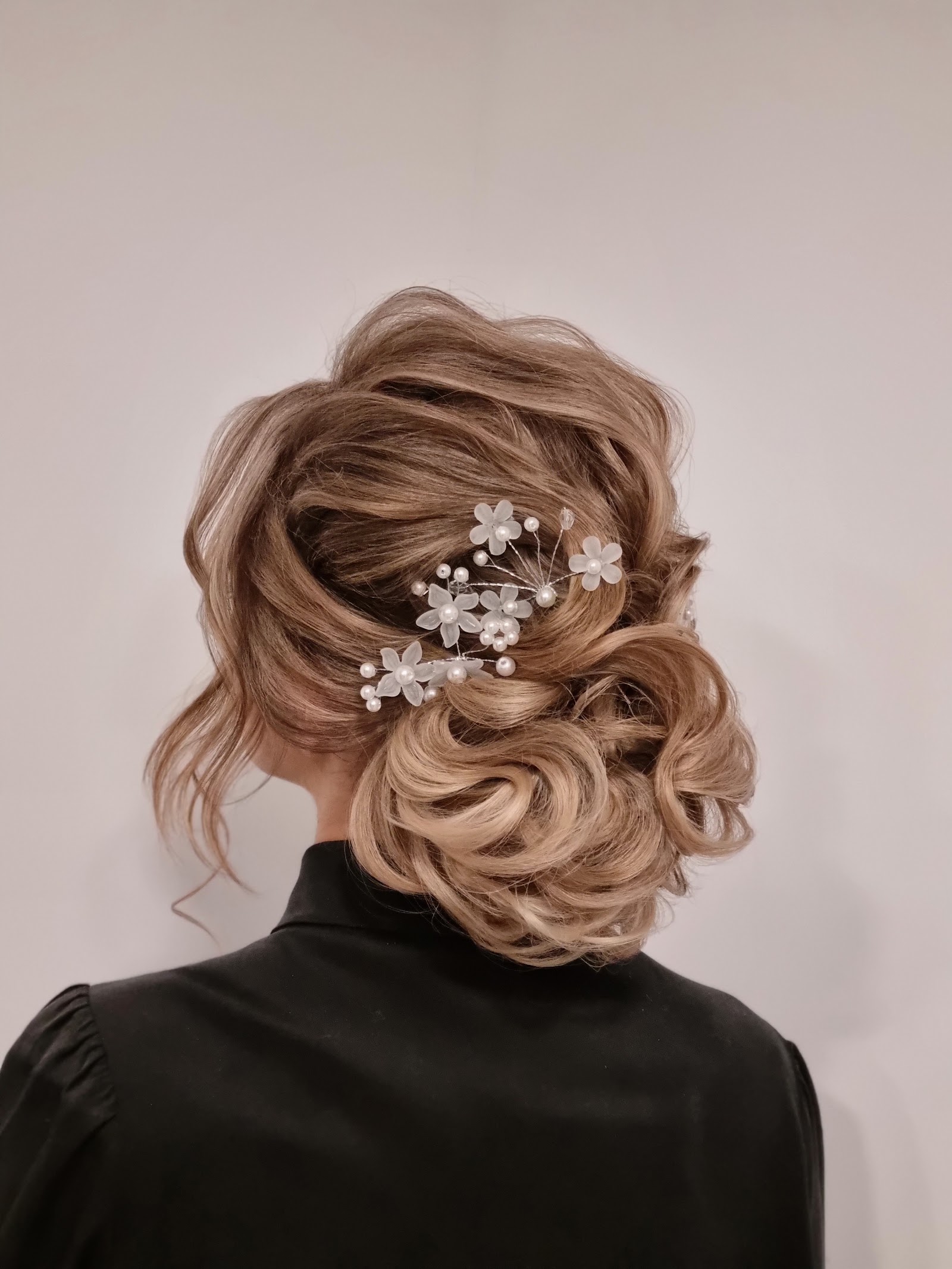 Salon Ambience
