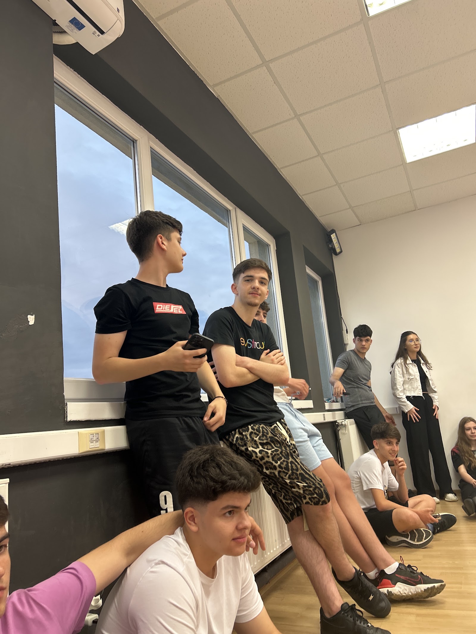 XACADEMY DANCE