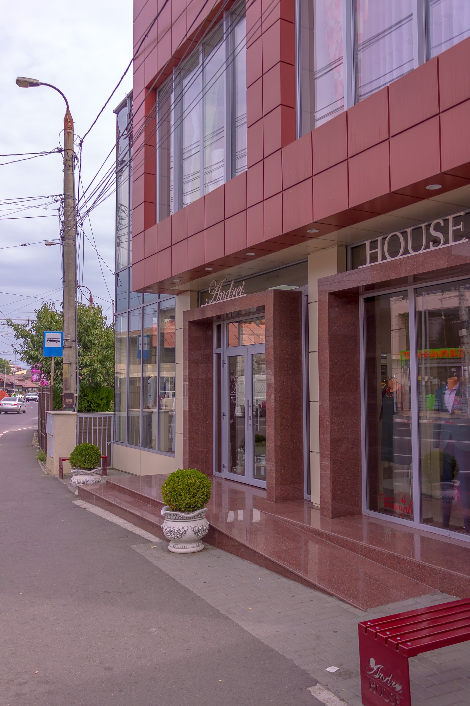 Andrei House