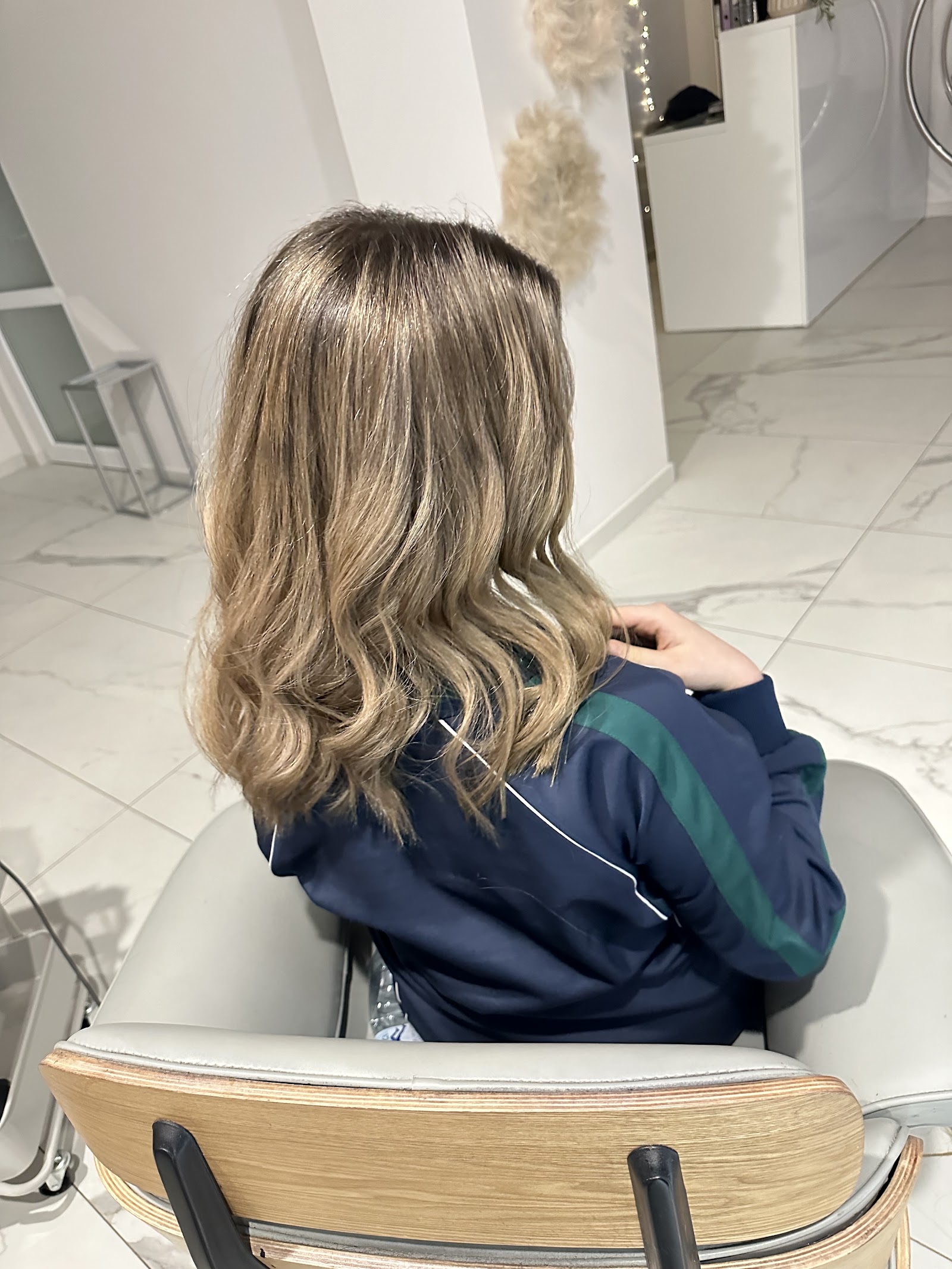 Salon AVOICU