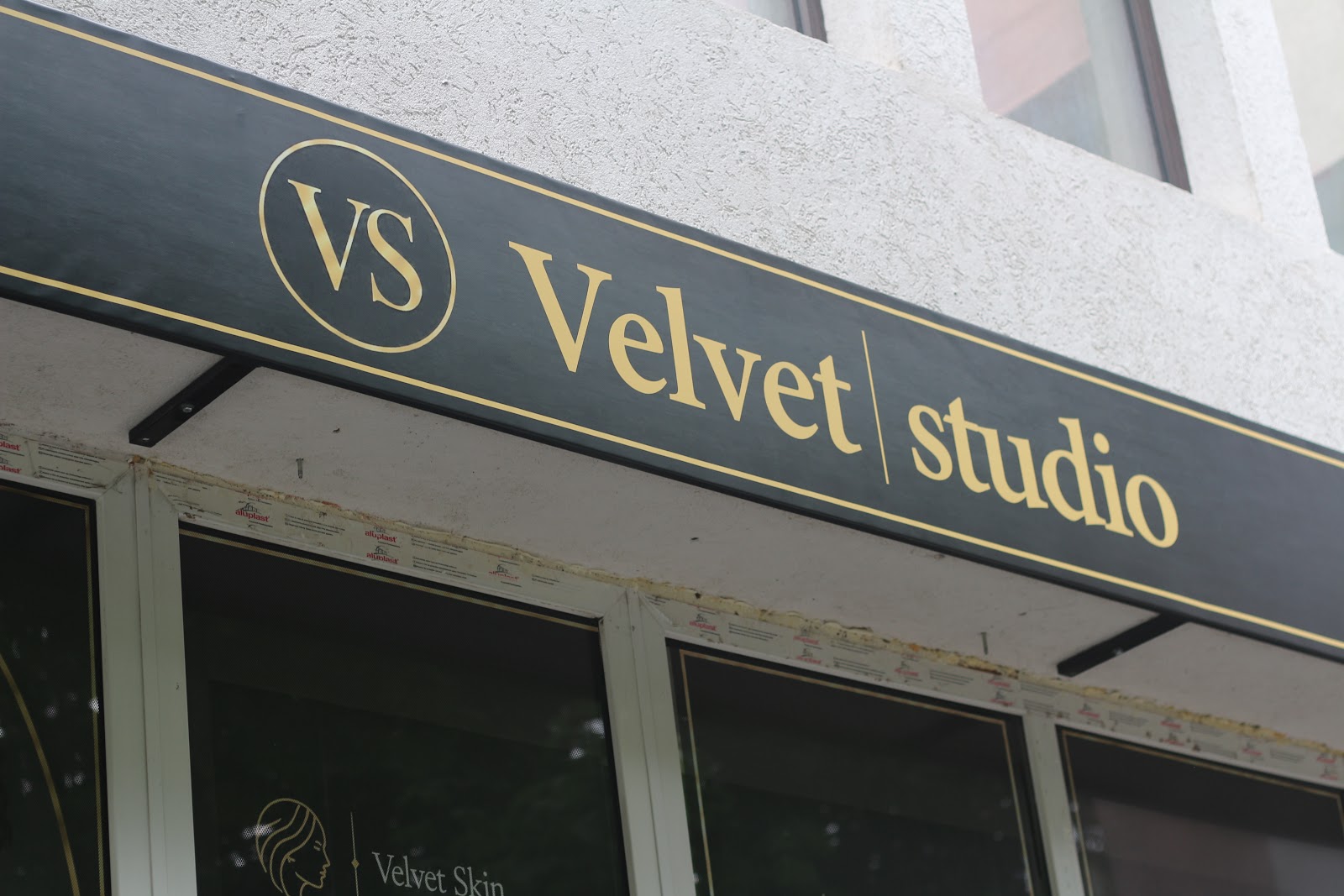 Velvet1Studio