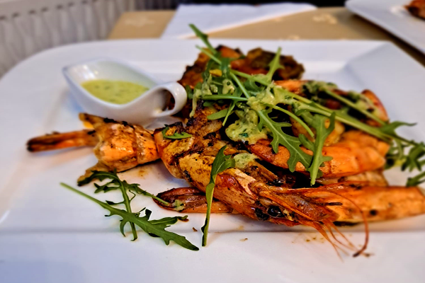 Restaurant Hera Delicious Meal