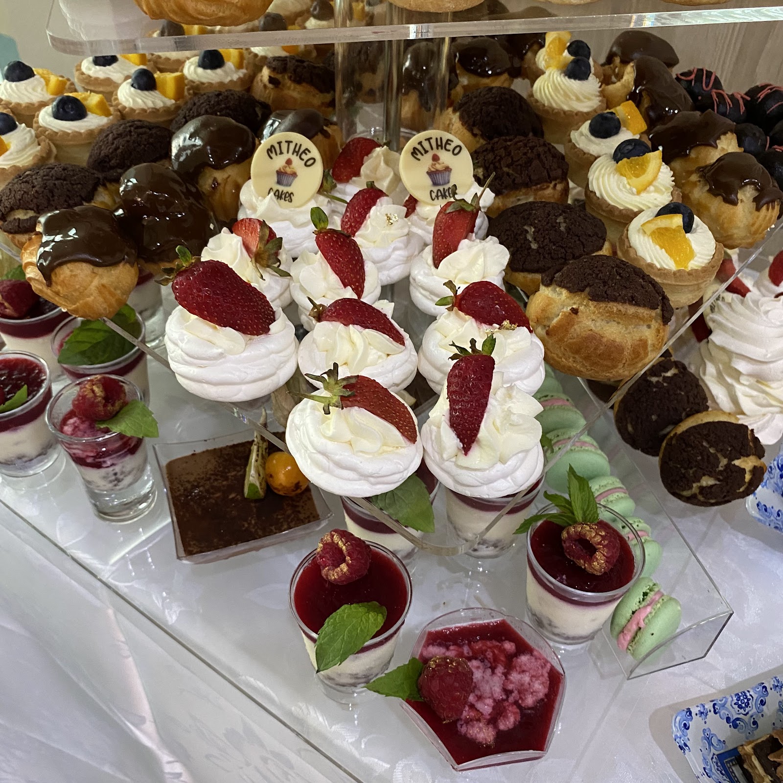 Mitheo Cakes