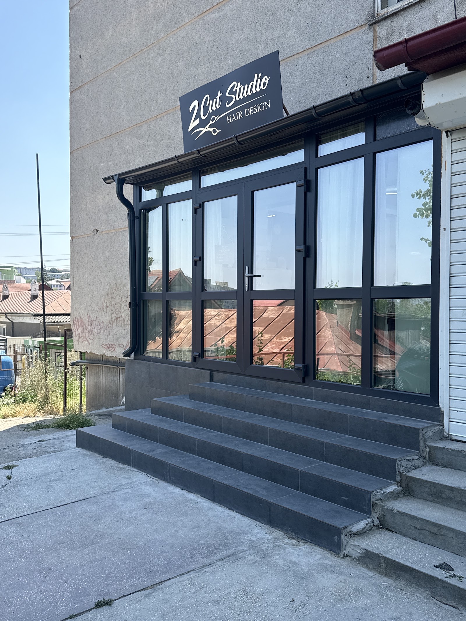 2 Cut Studio