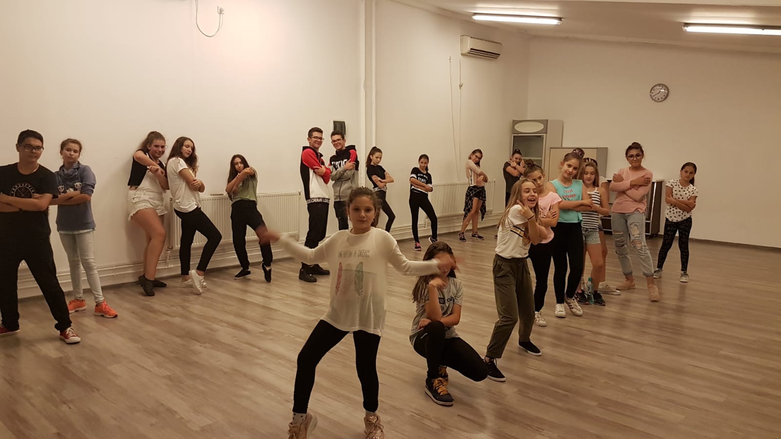 Cursuri de Streetdance ( Militari -Lujerului- Iuliu Maniu -Virtutii-Gorjului Sector 6)