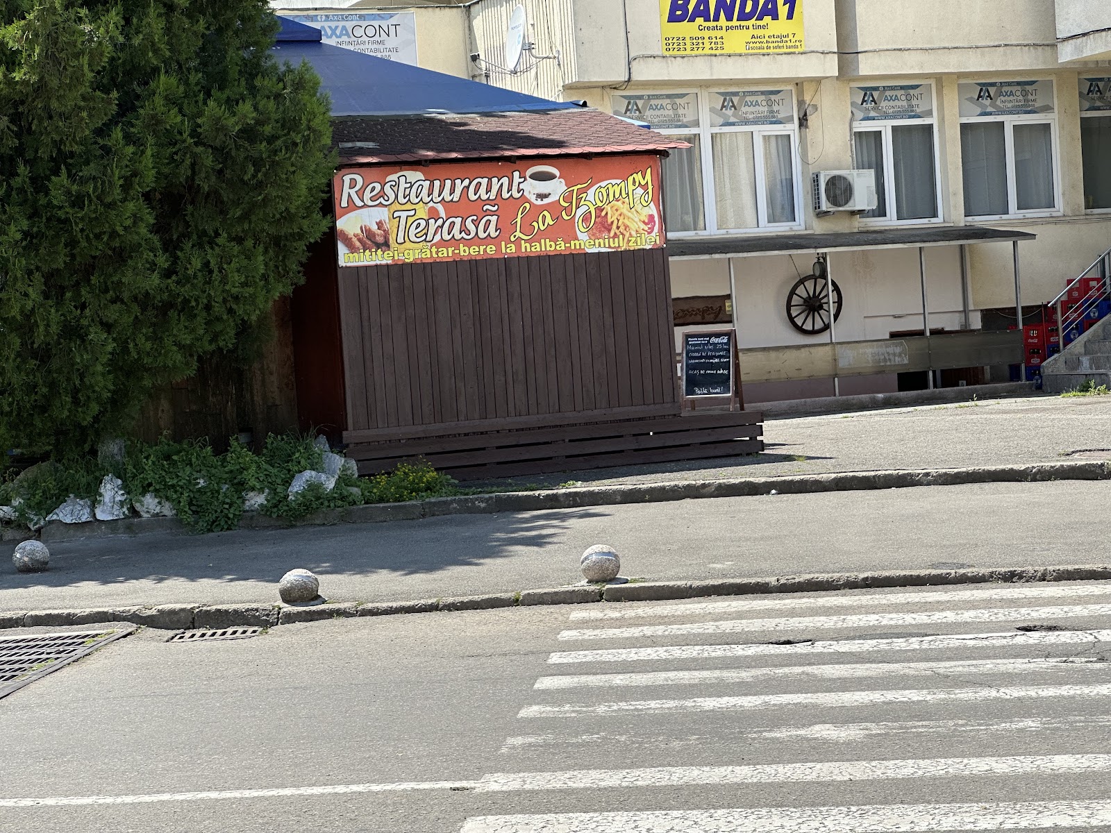 Restaurant "La Tzompy "