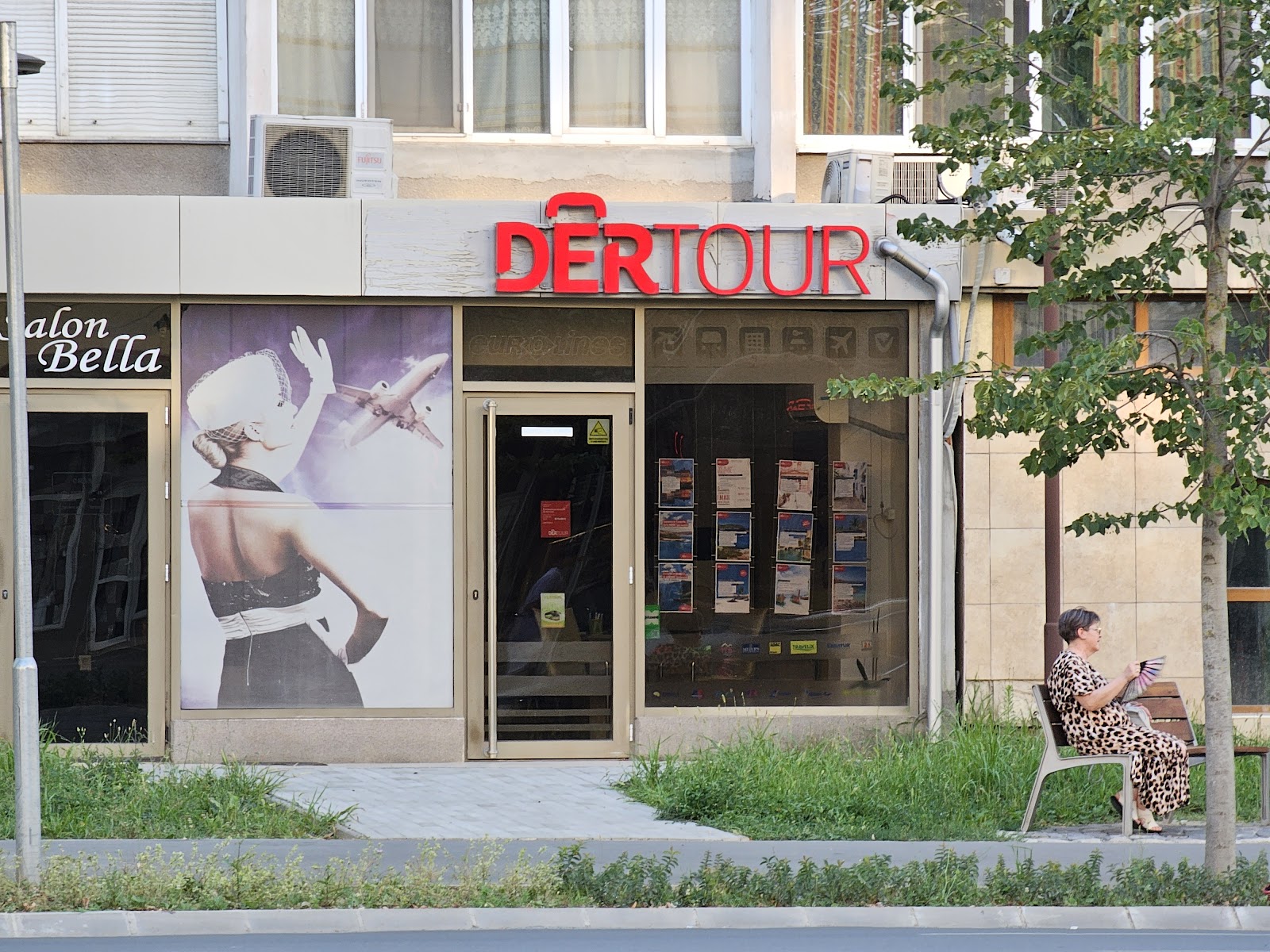 Dertour