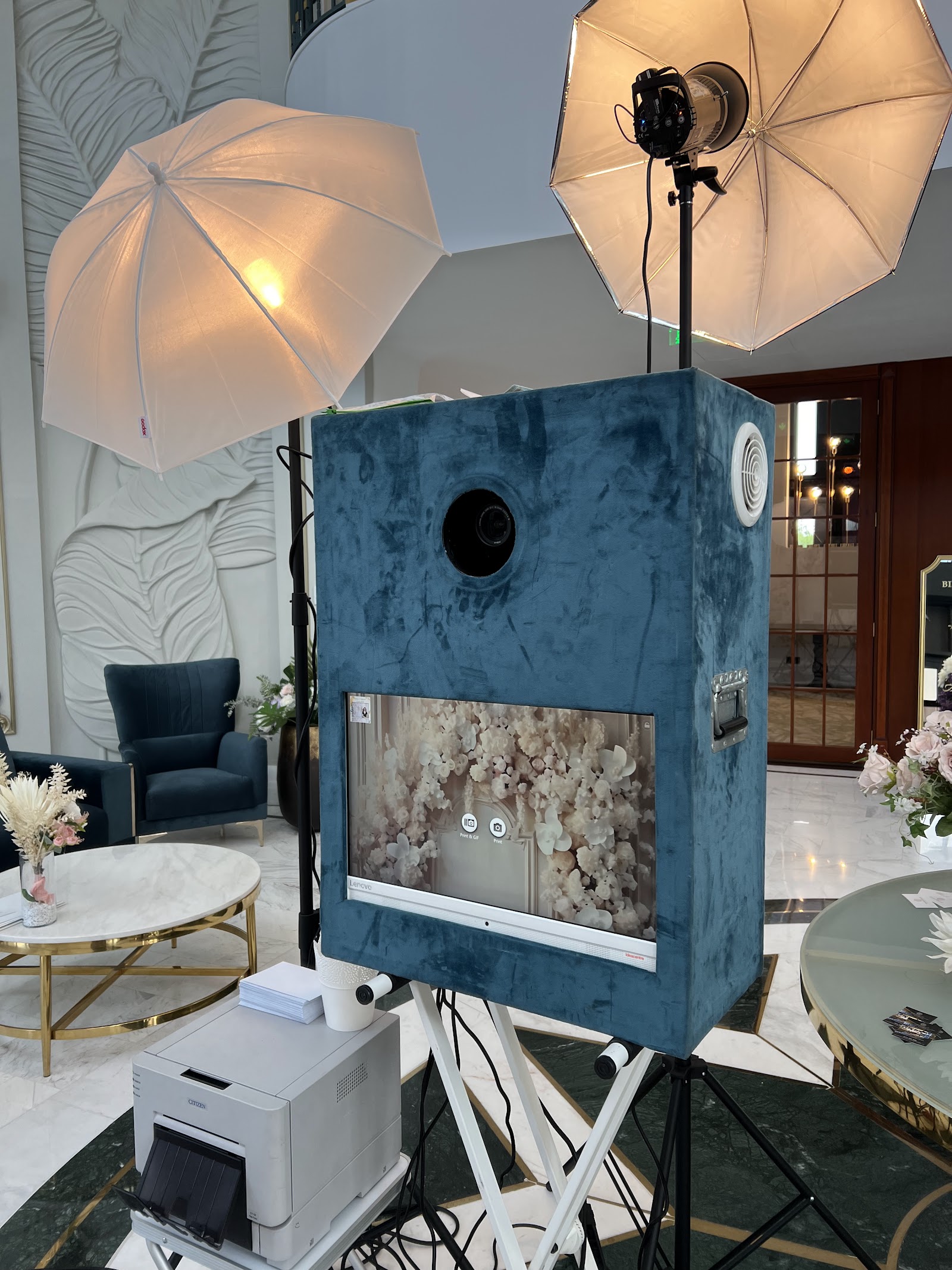 CABINA CU NEBUNII - Cabina foto - Oglinda foto - 360 Videobooth - Fum greu