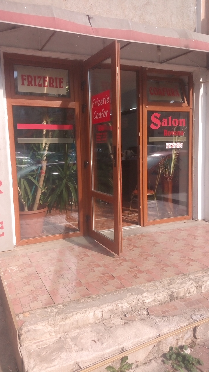 Salon Rovena