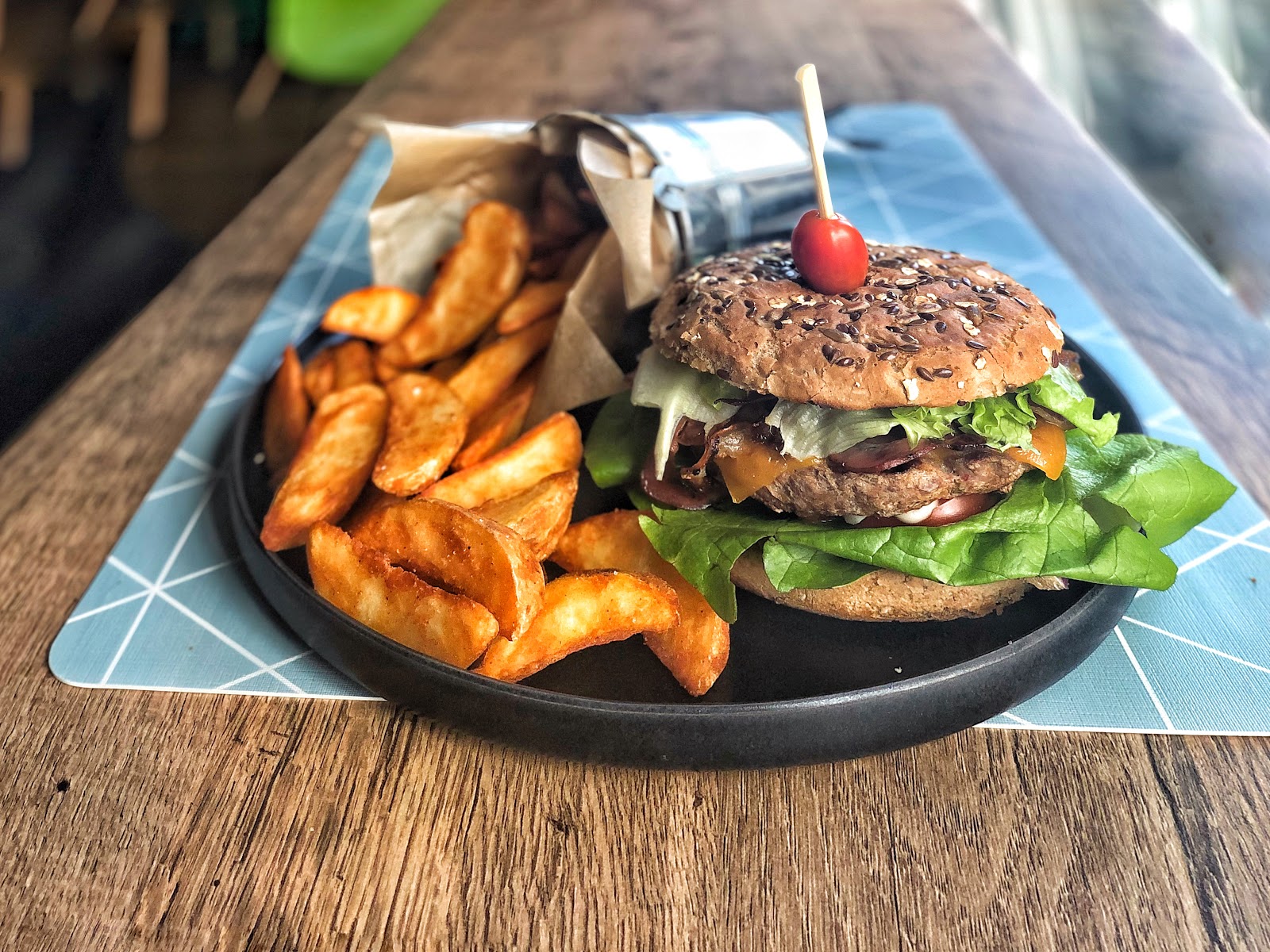 Meating Point Bistro & Catering