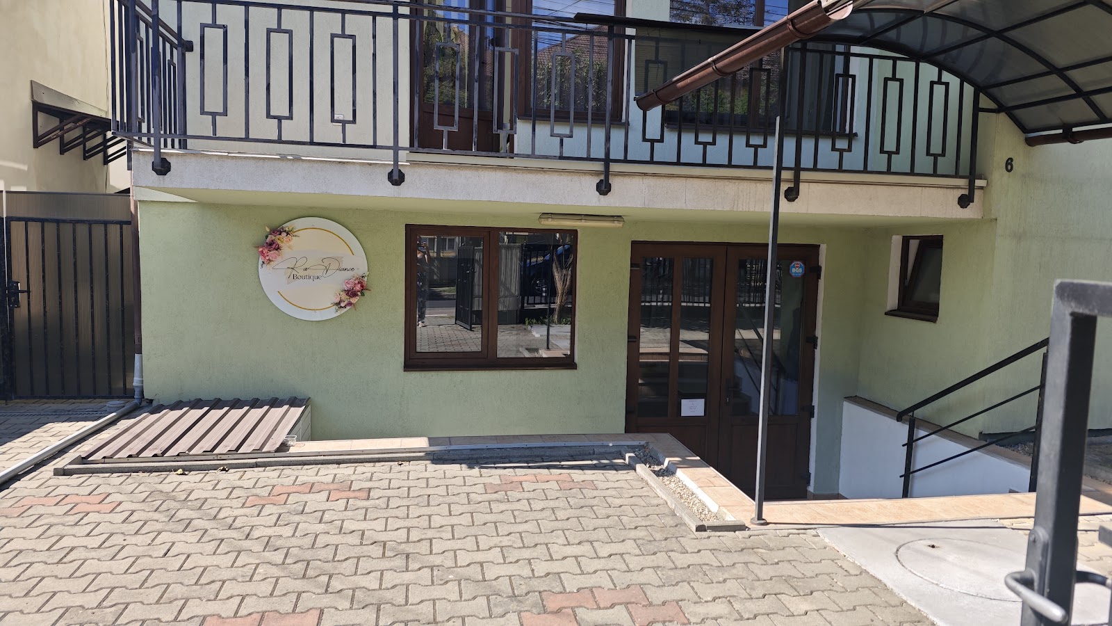 Radiance Boutique