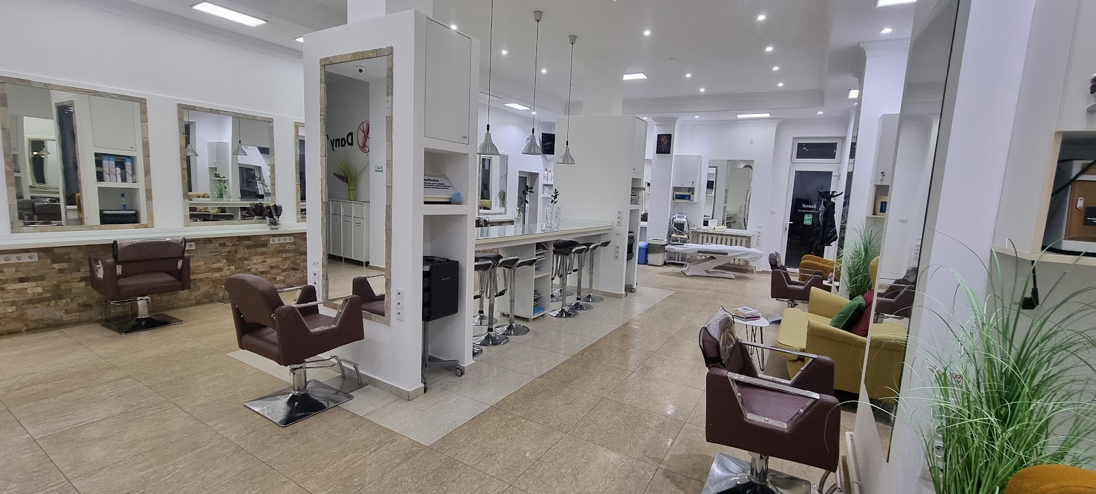 Dany'Studio Salon Academie