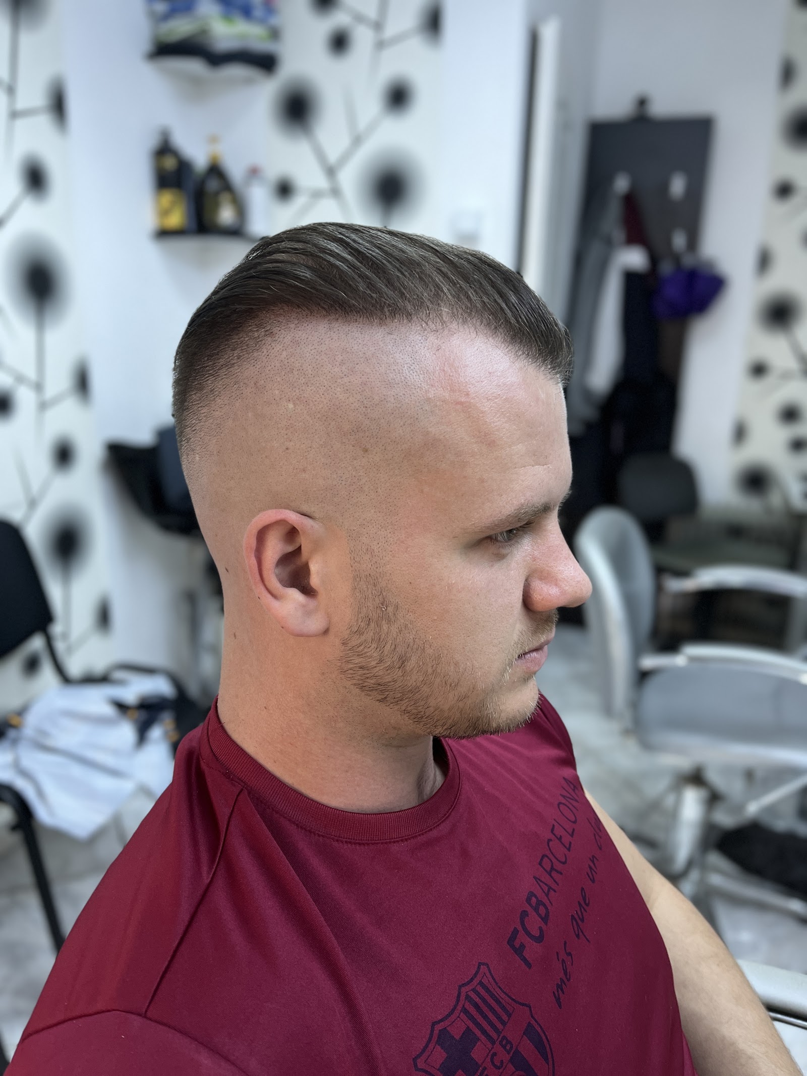 Adstyle Men's Salon / Academy haircut