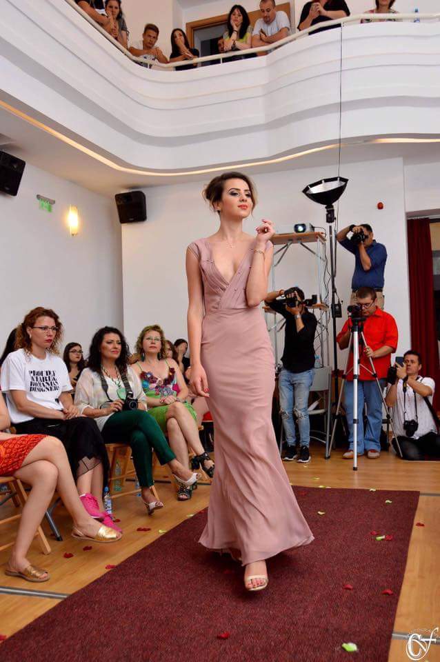 Dress To Impress Atelier