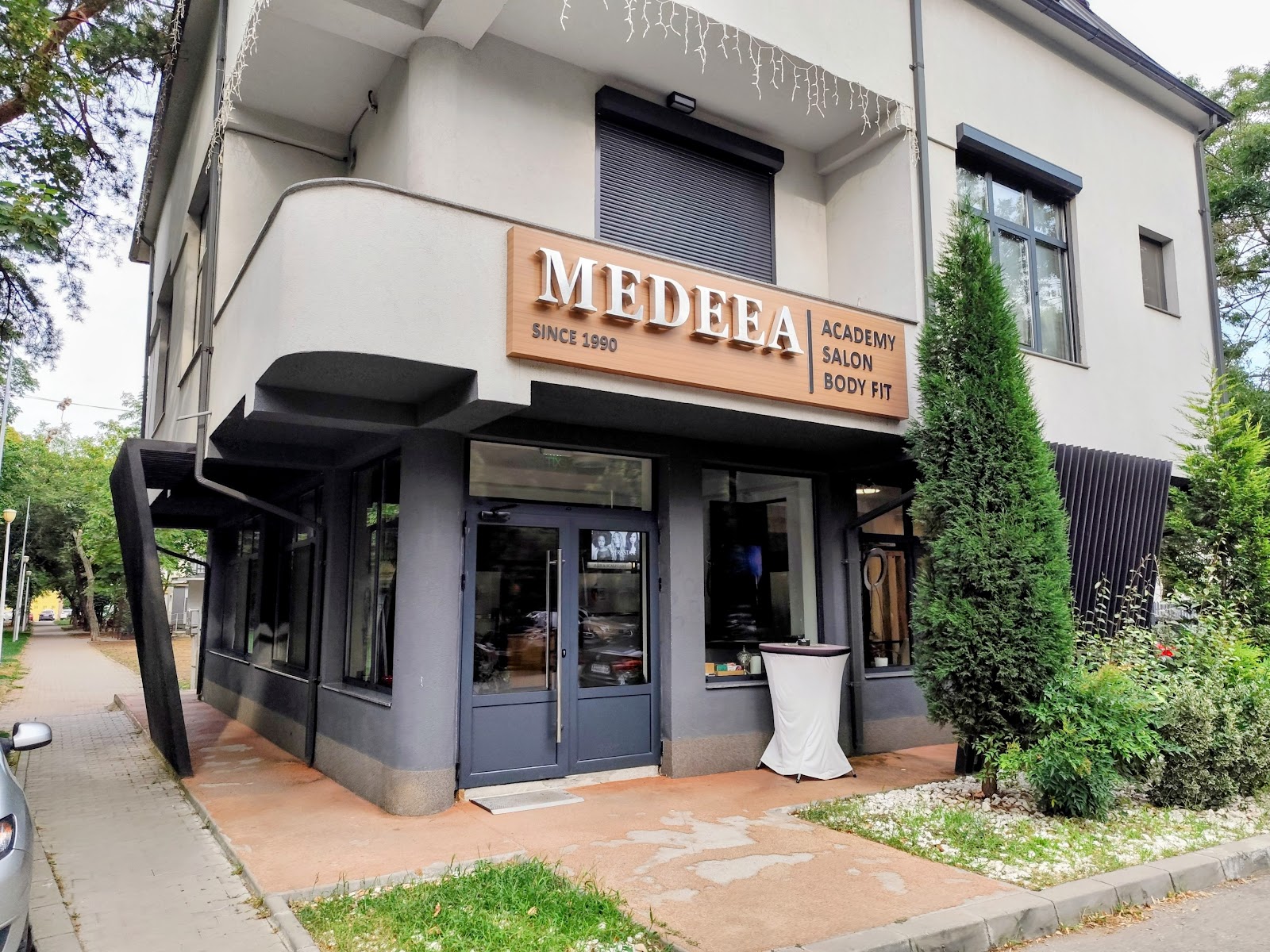 Salon Cosmetică Medeea Studio