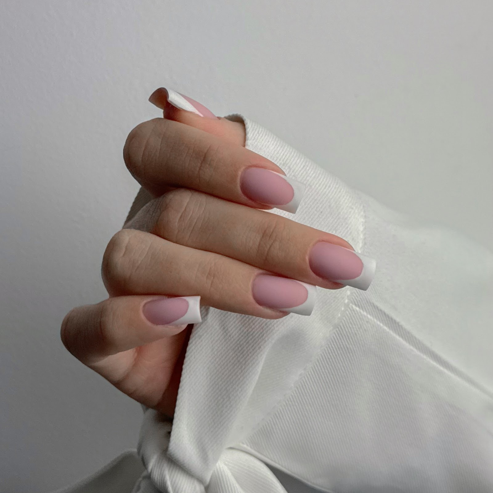 Lemnaru Adriana Nails Academy