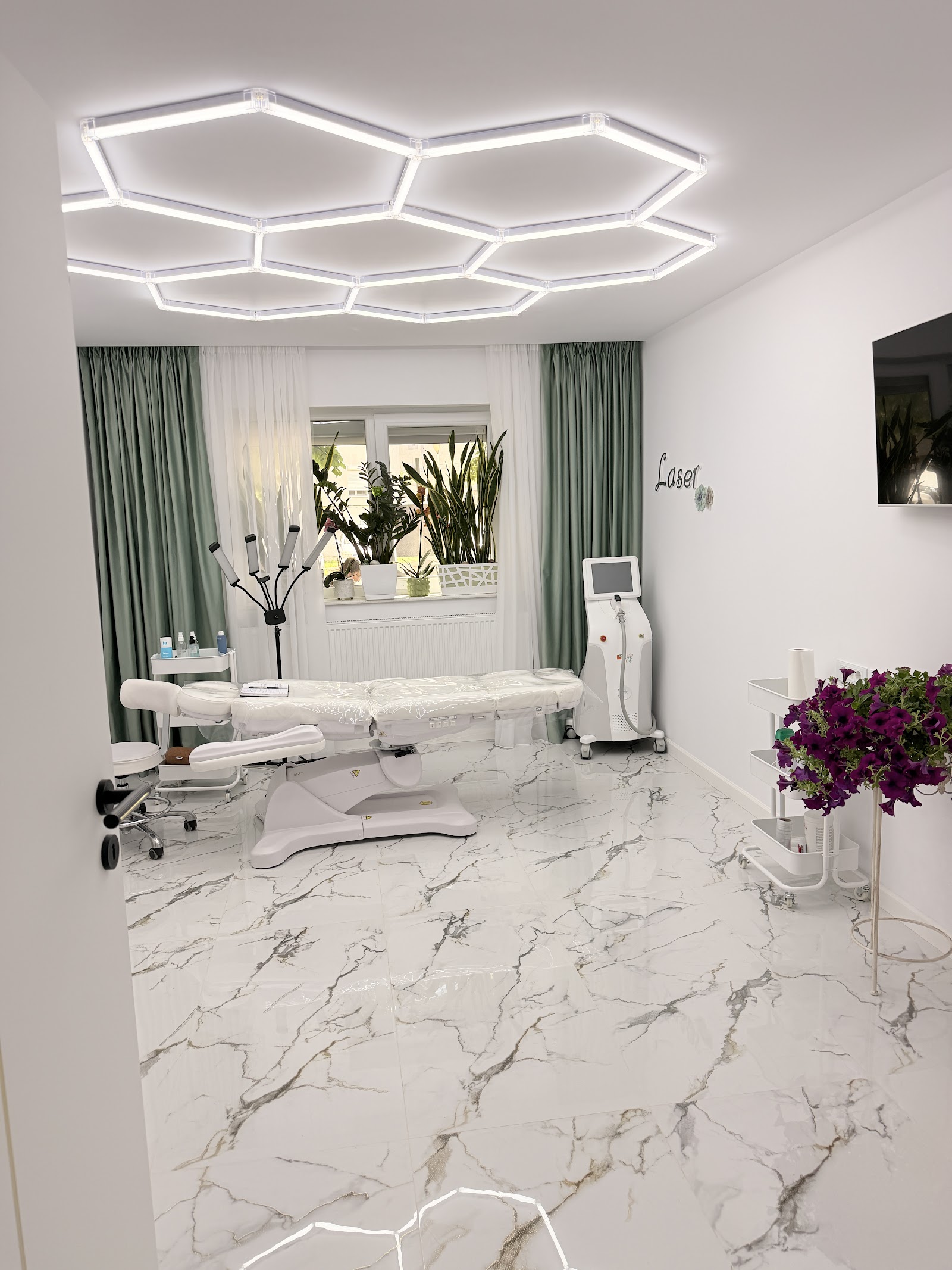 Vibe 3D Beauty - Epilare Definitivă Laser Slatina