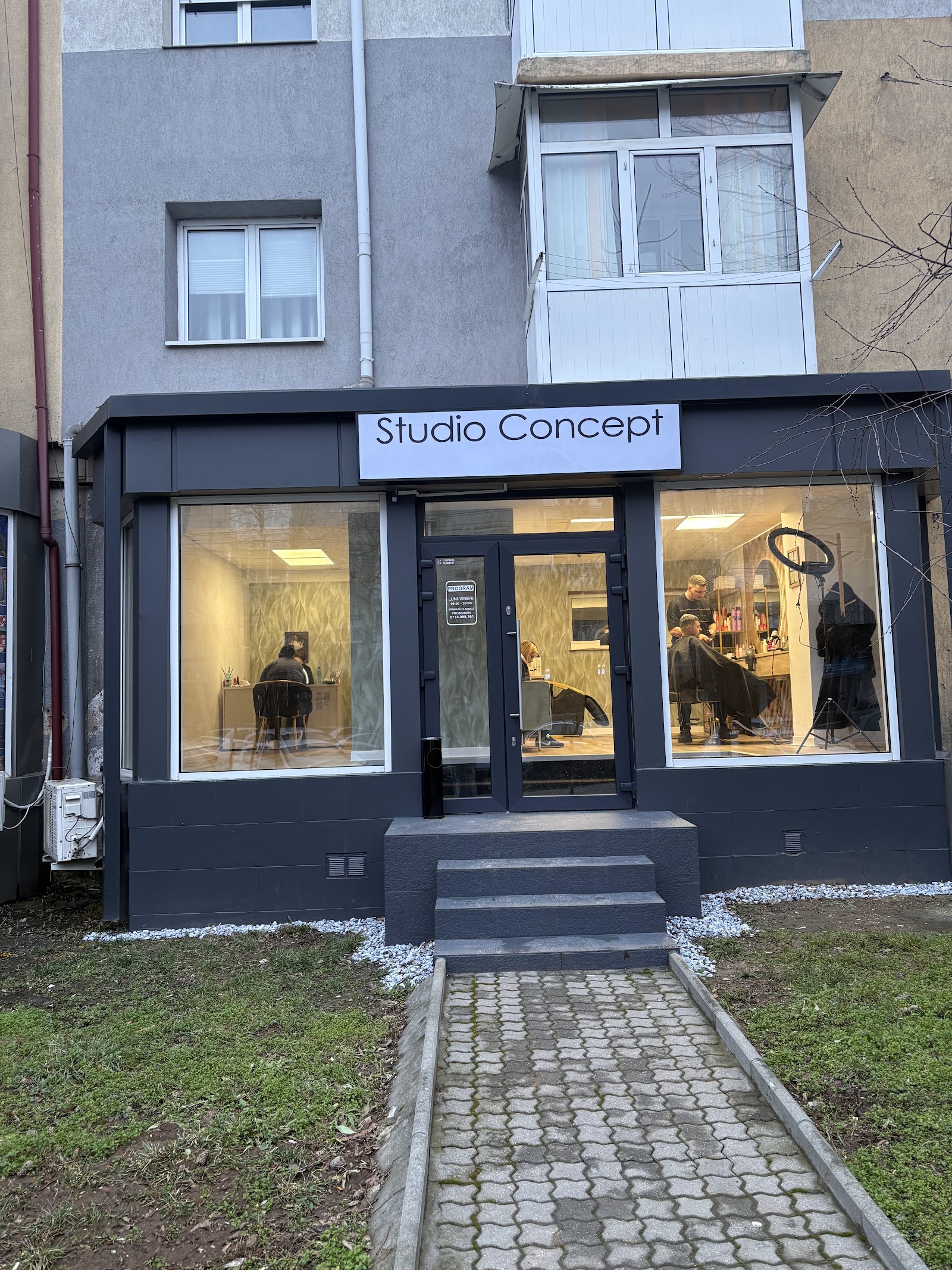 Studio Concept