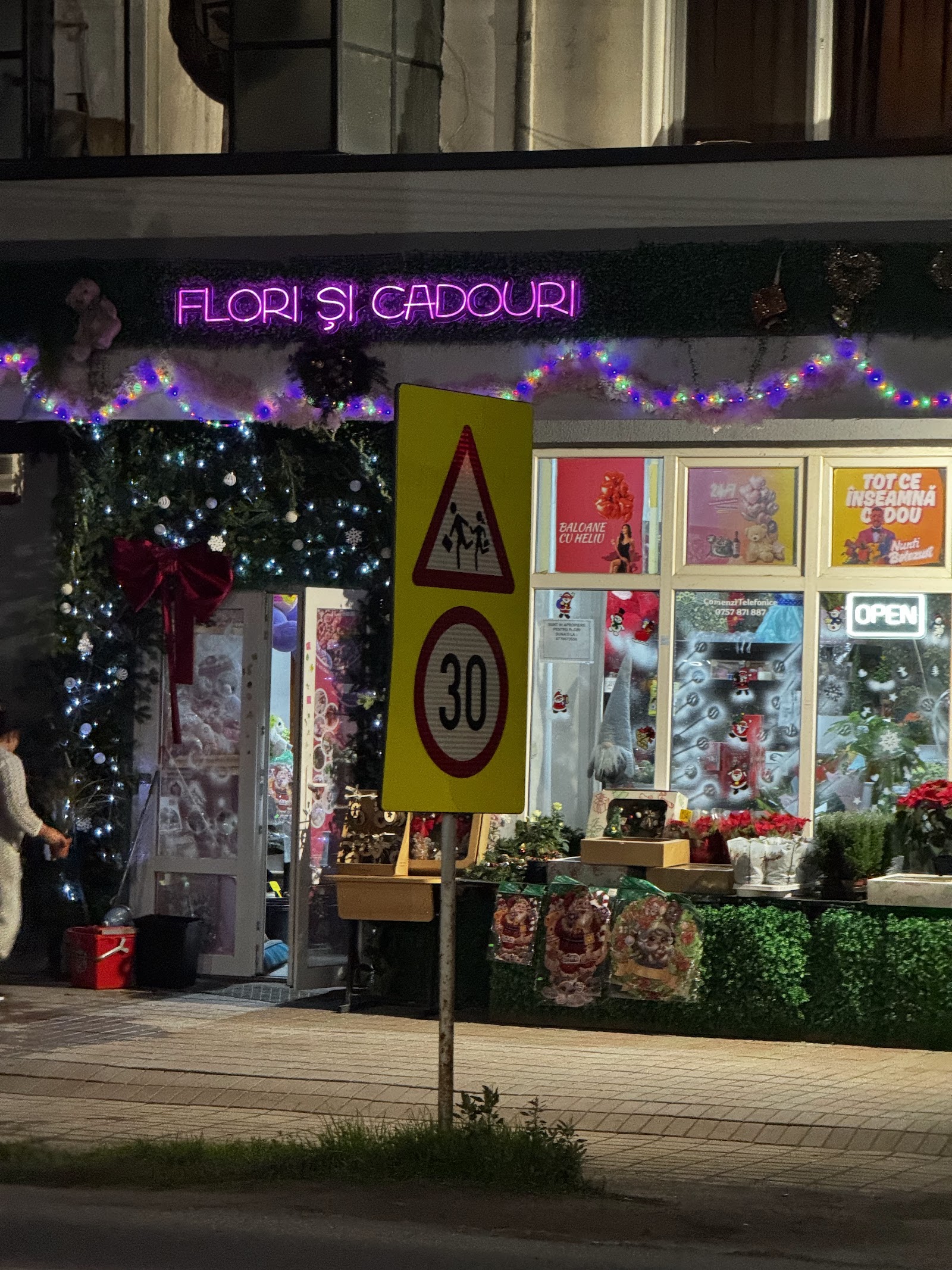 Floraria Budești - Livrăm Flori & Cadouri în Județul Călărași