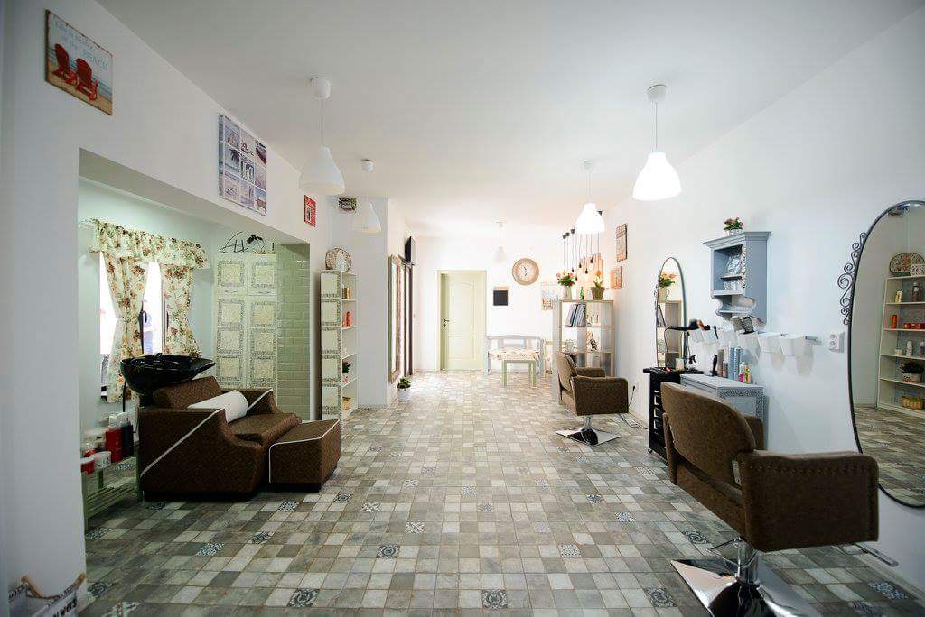 Studio 27