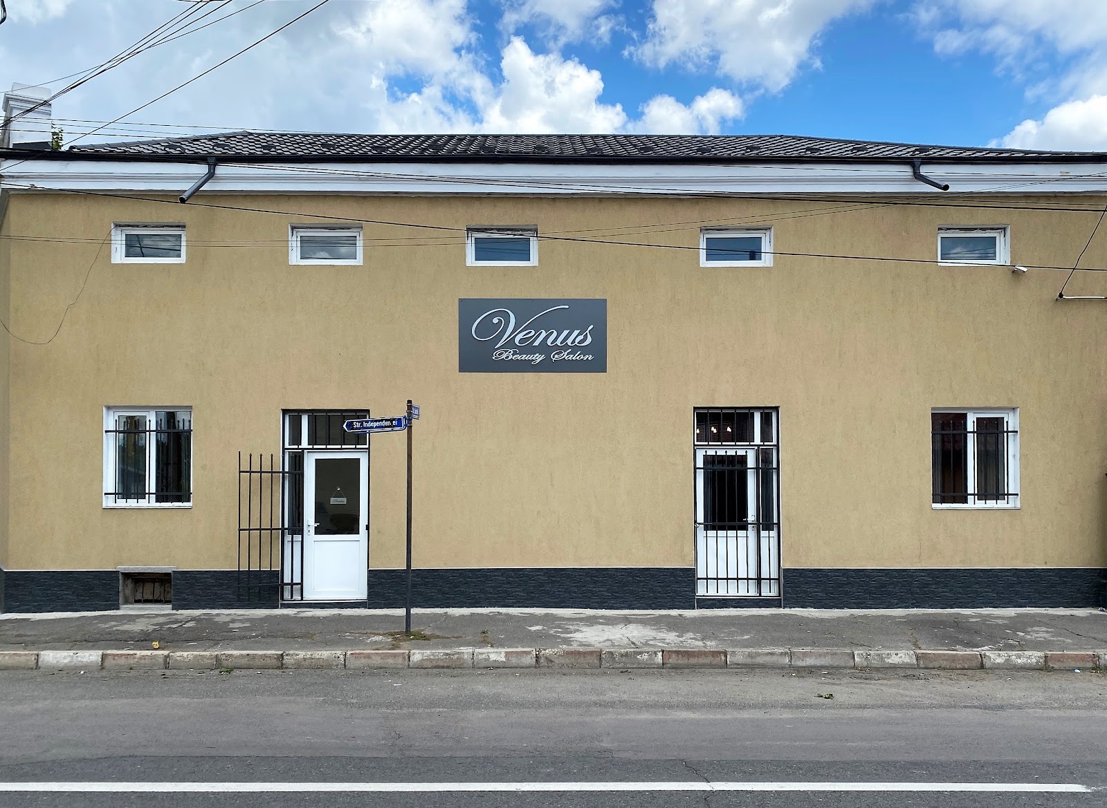 Venus Beauty Salon
