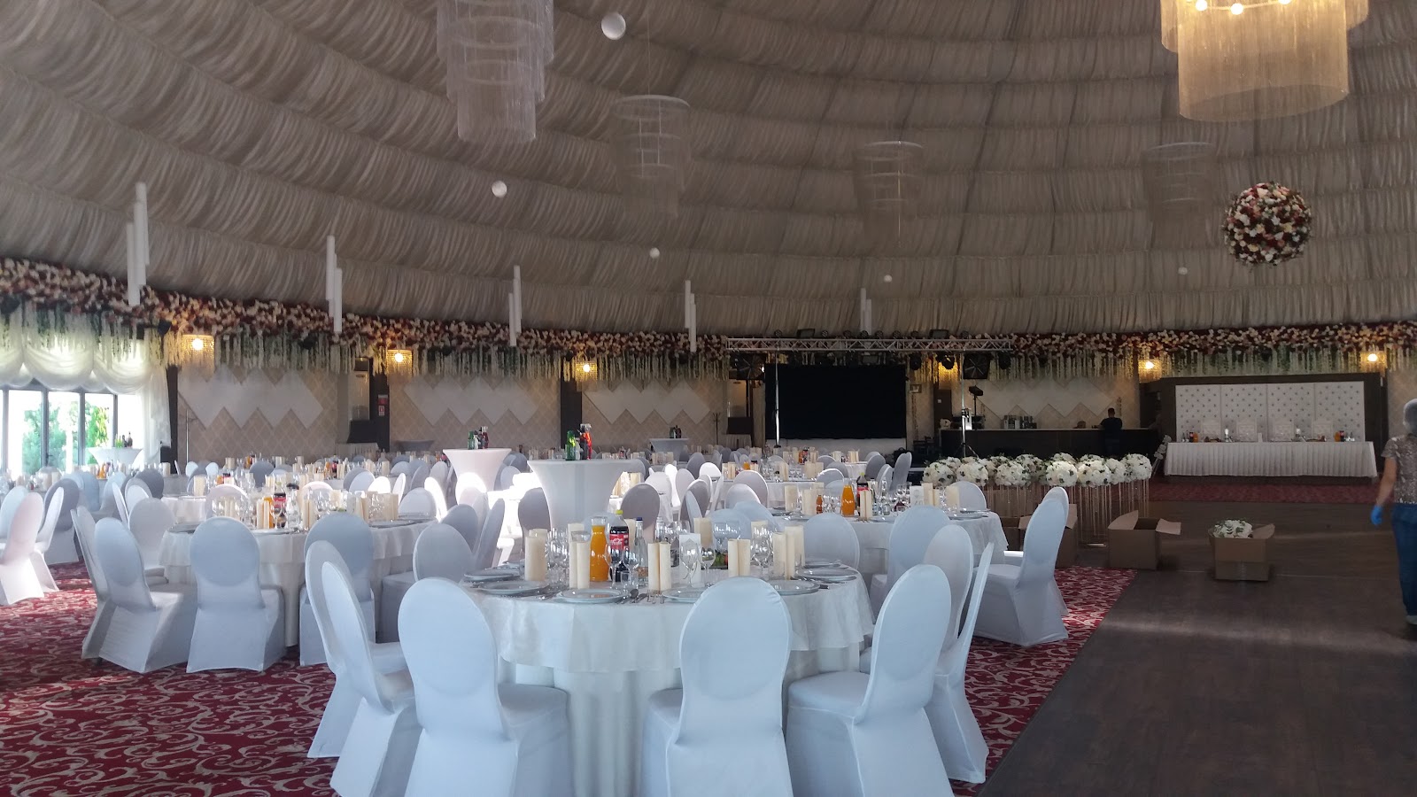Pavilion Mercur