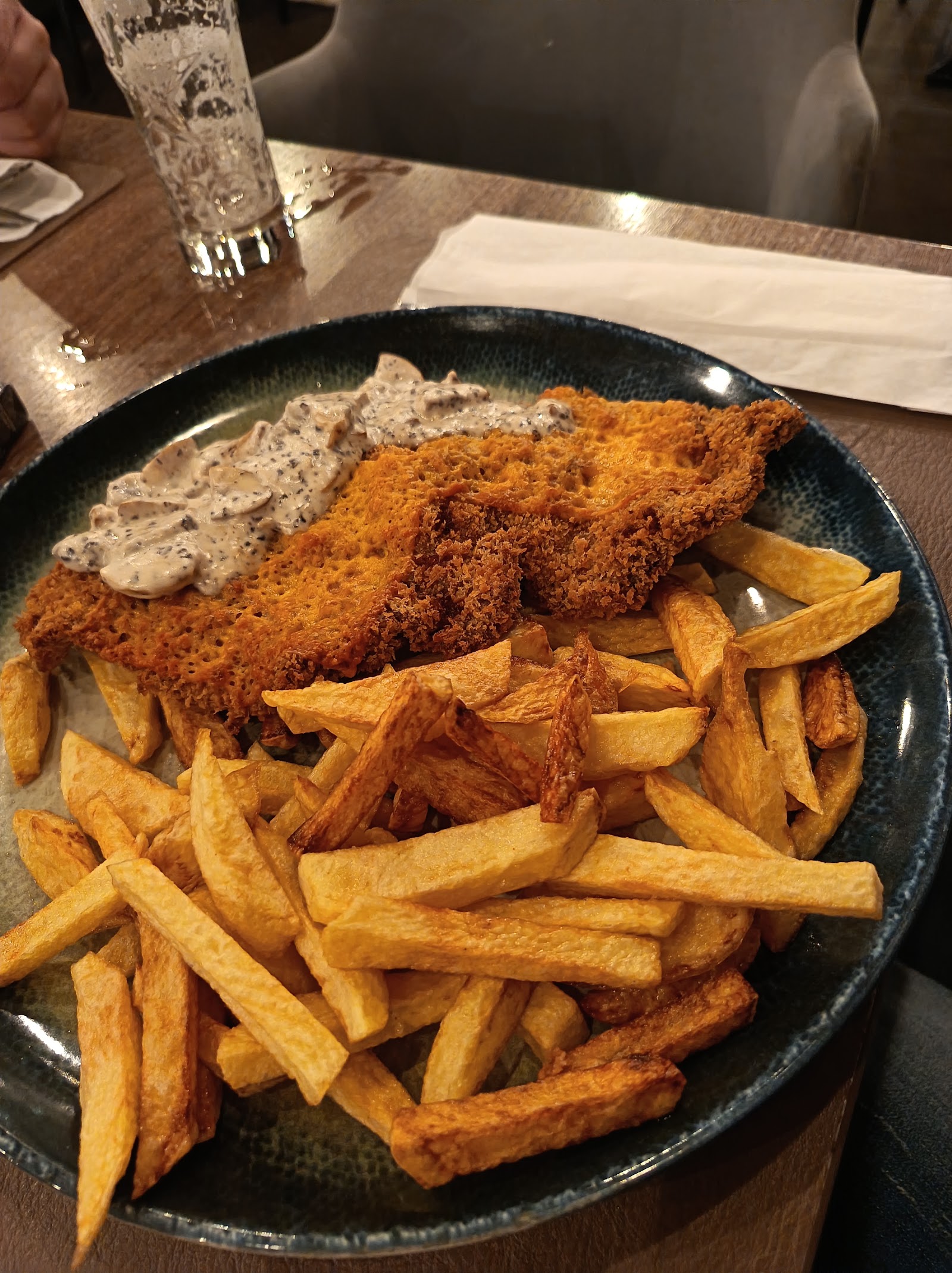 Brothers Restaurant