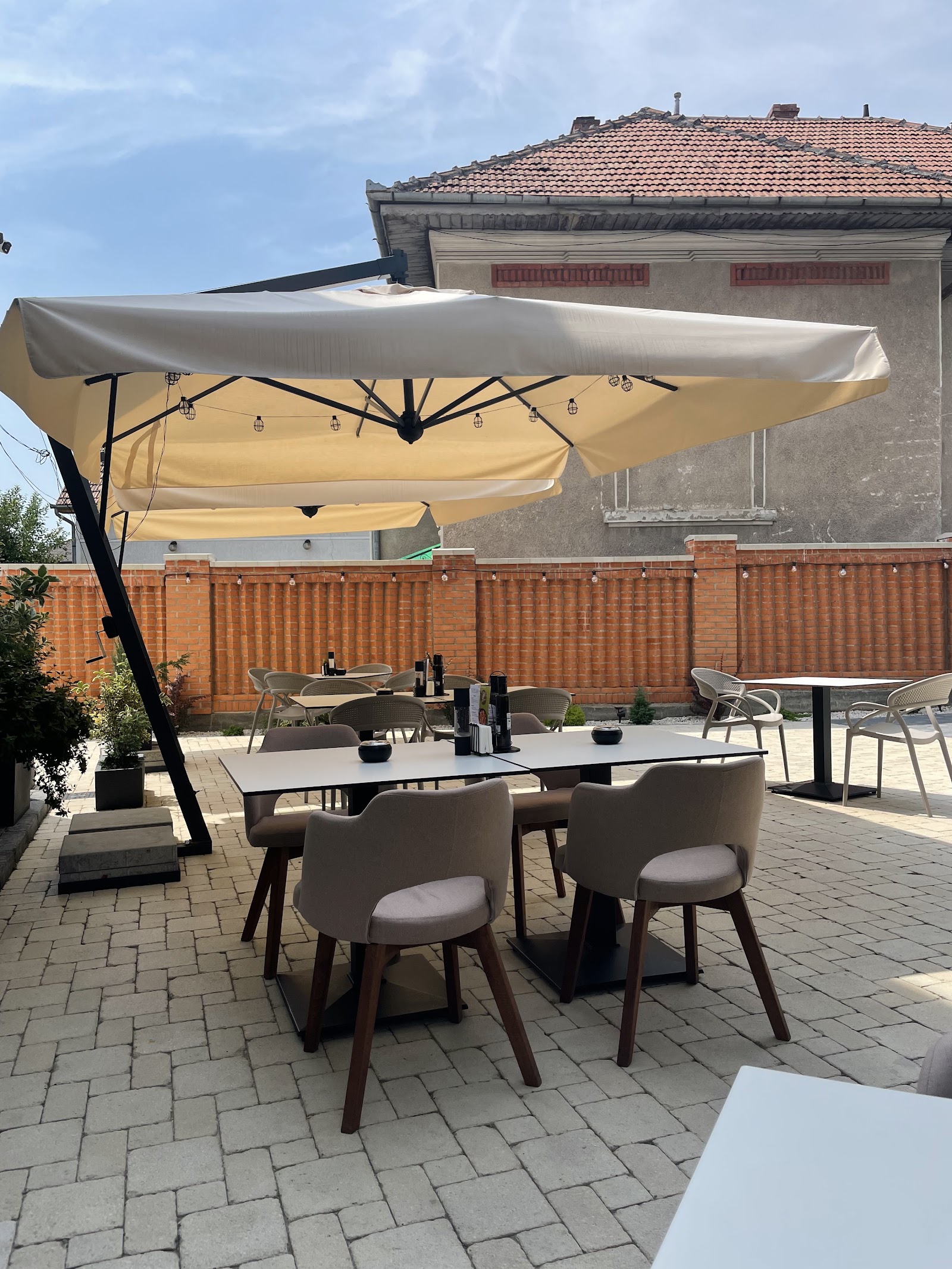 Nova Restaurant