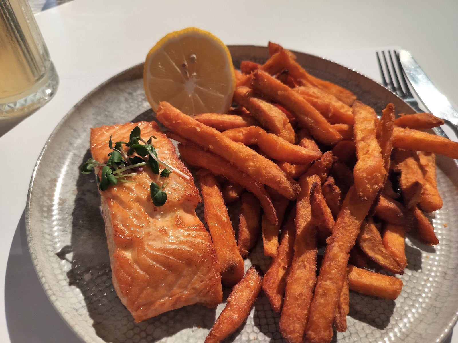 Nova Restaurant