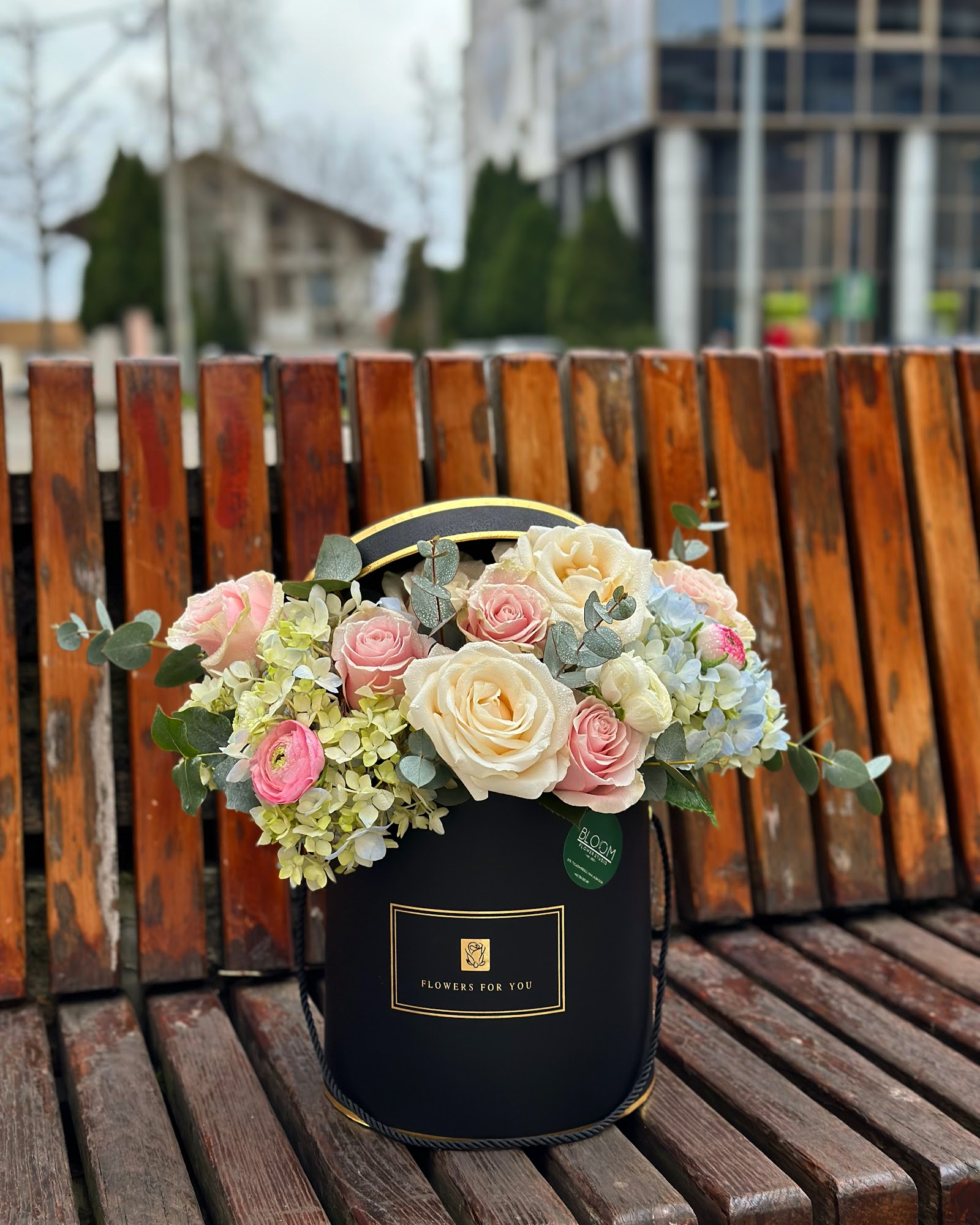 BLOOM FLOWER STUDIO