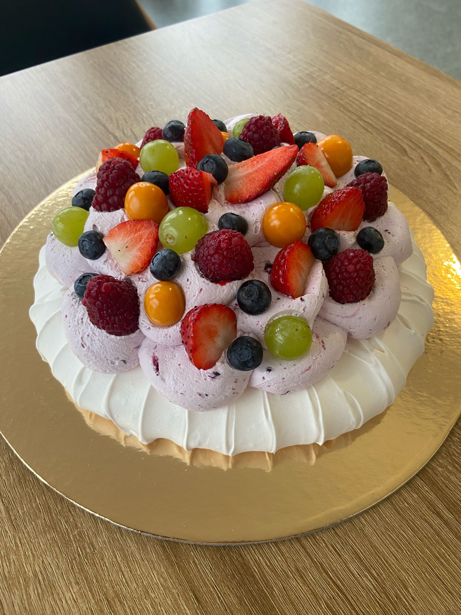 Cofetaria Eat Cake