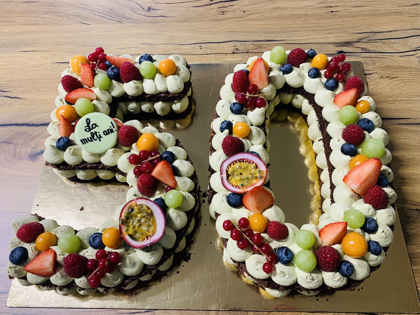 Cofetaria Eat Cake