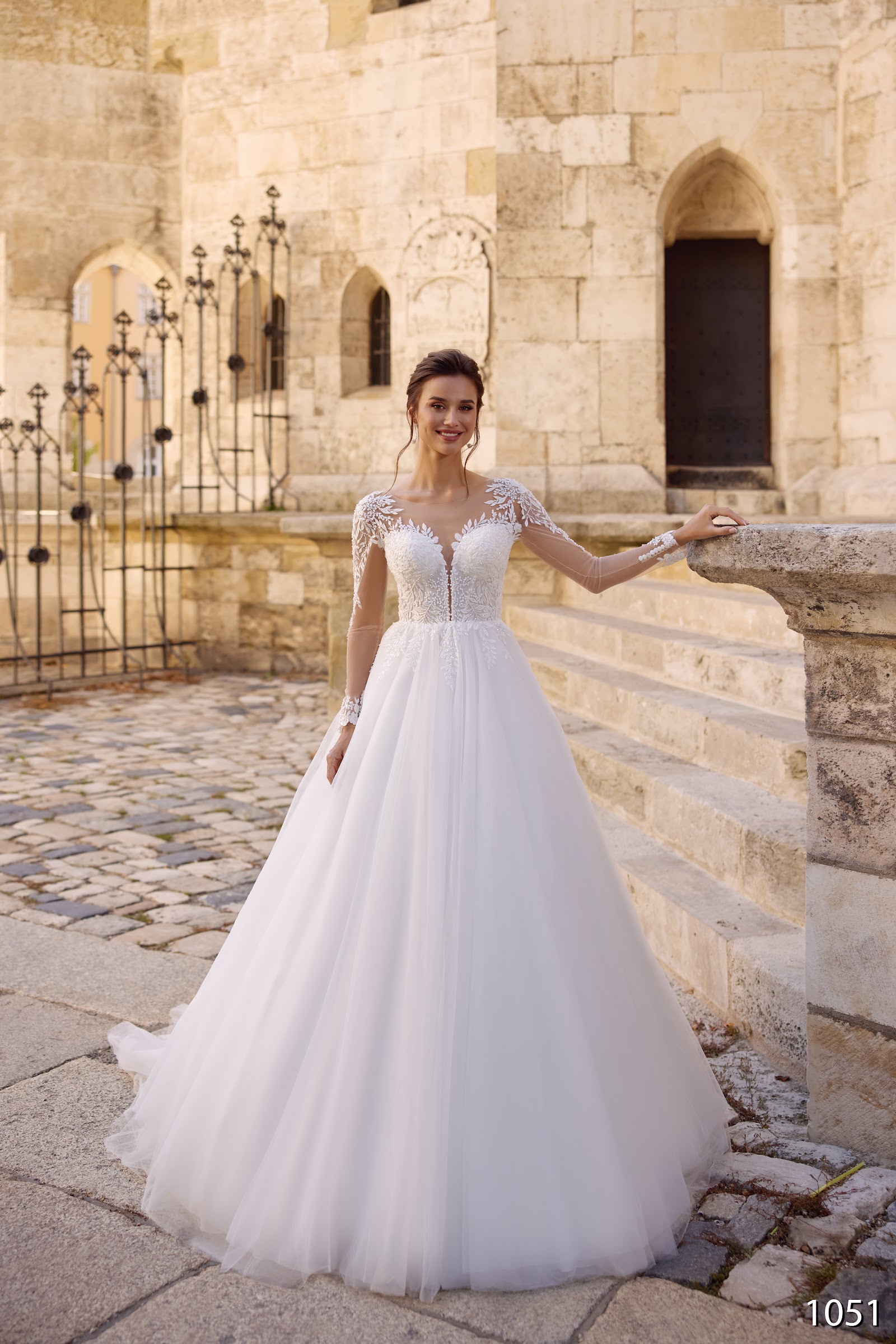 Belle de Bal rochii de mireasa alba iulia