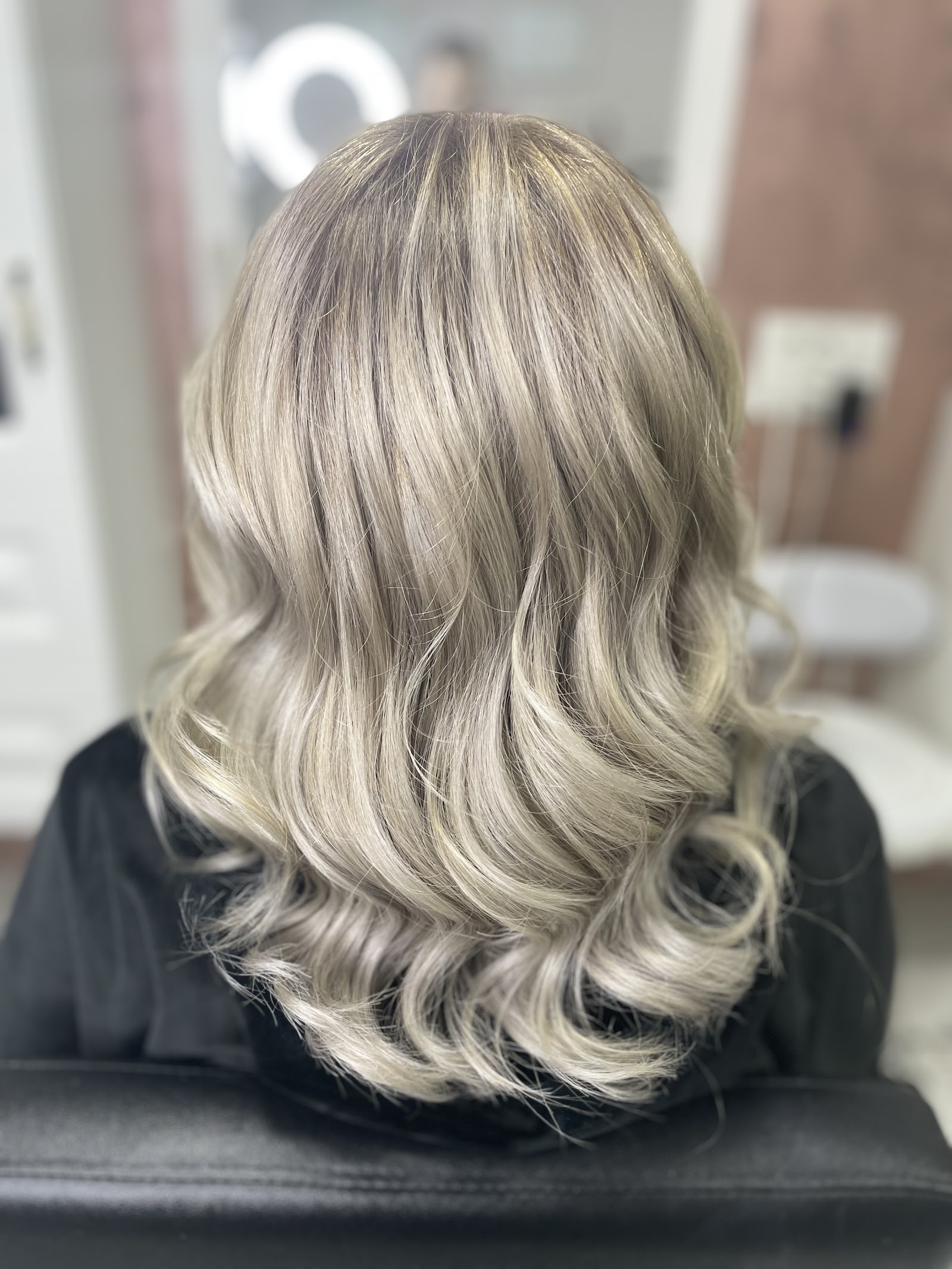 Glam beauty studio