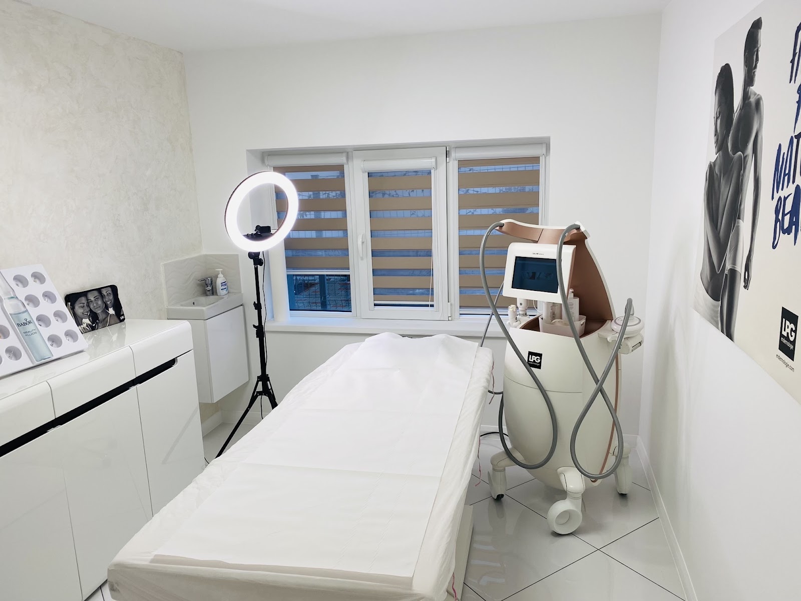 Naiz House of Beauty