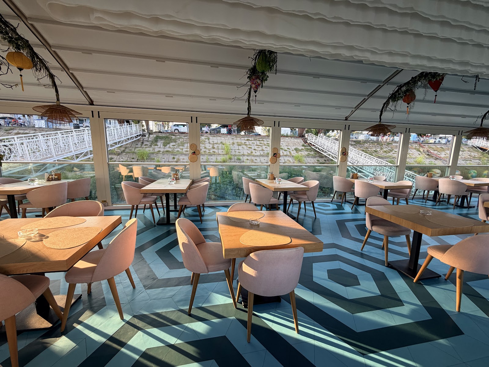Pagaya Yacht