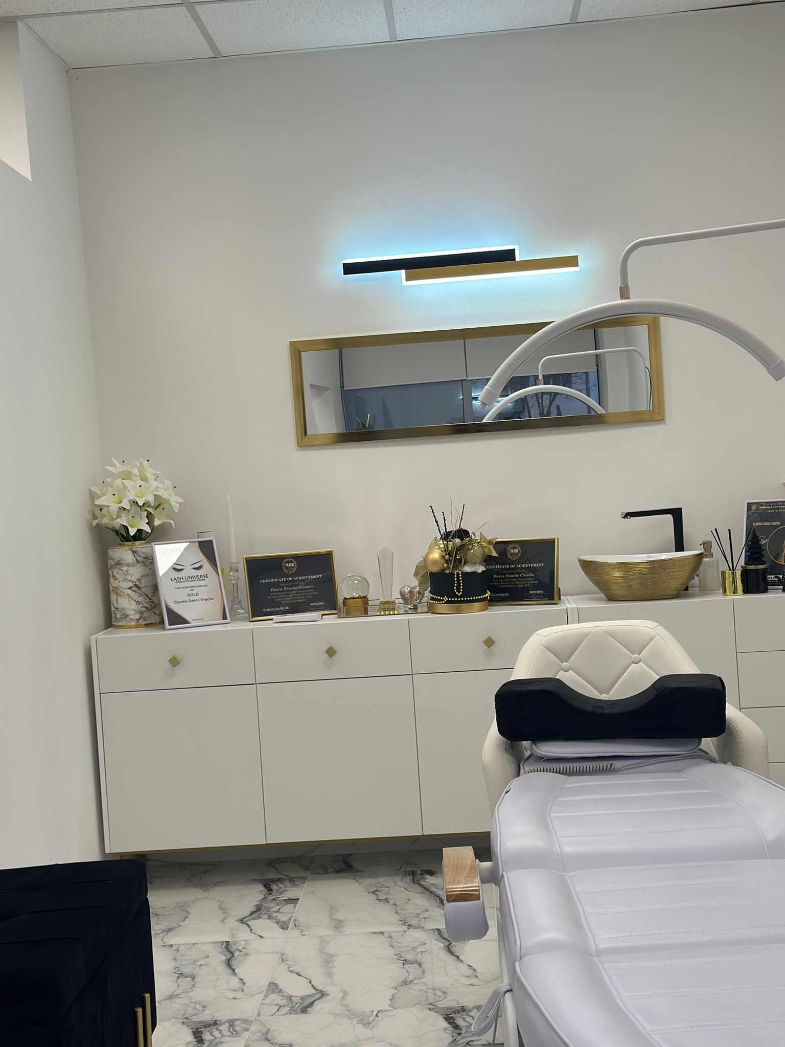 Crystal Beauty Studio