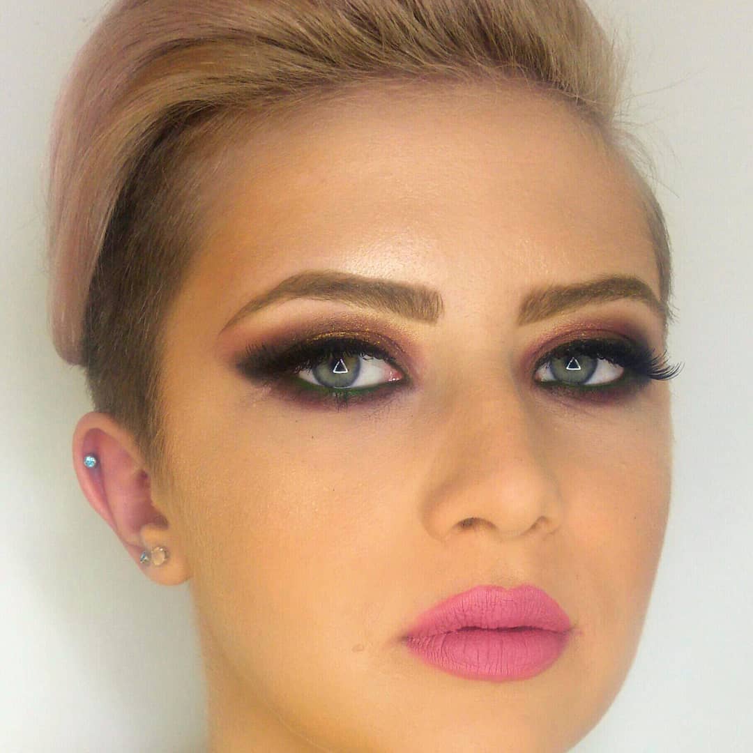 Salon Lily Deva