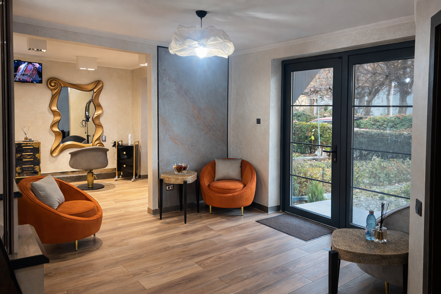 Renate's Salon