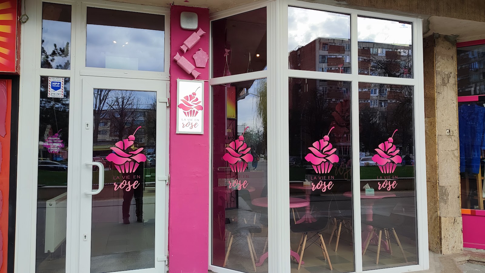 Cofetăria La Vie En Rose