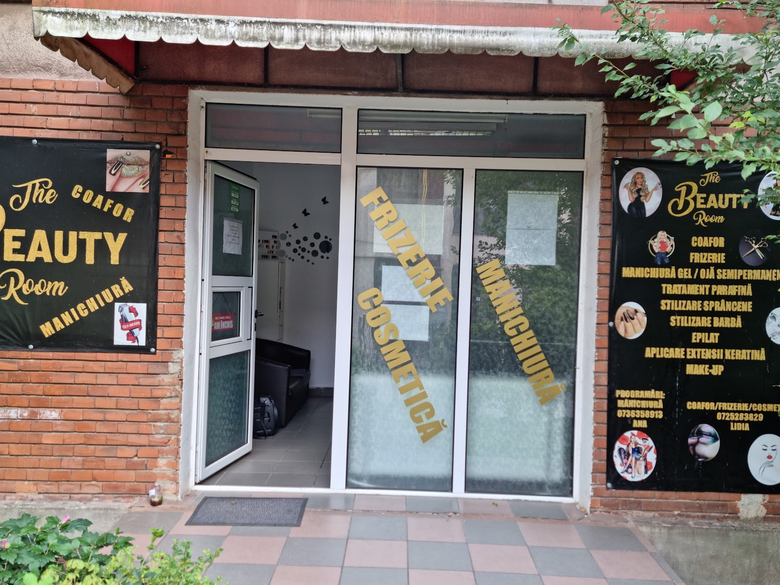 The Beauty Room, Hunedoara