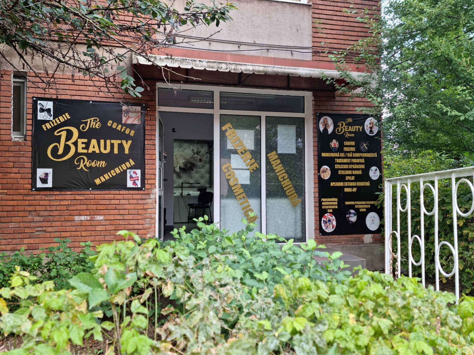 The Beauty Room, Hunedoara