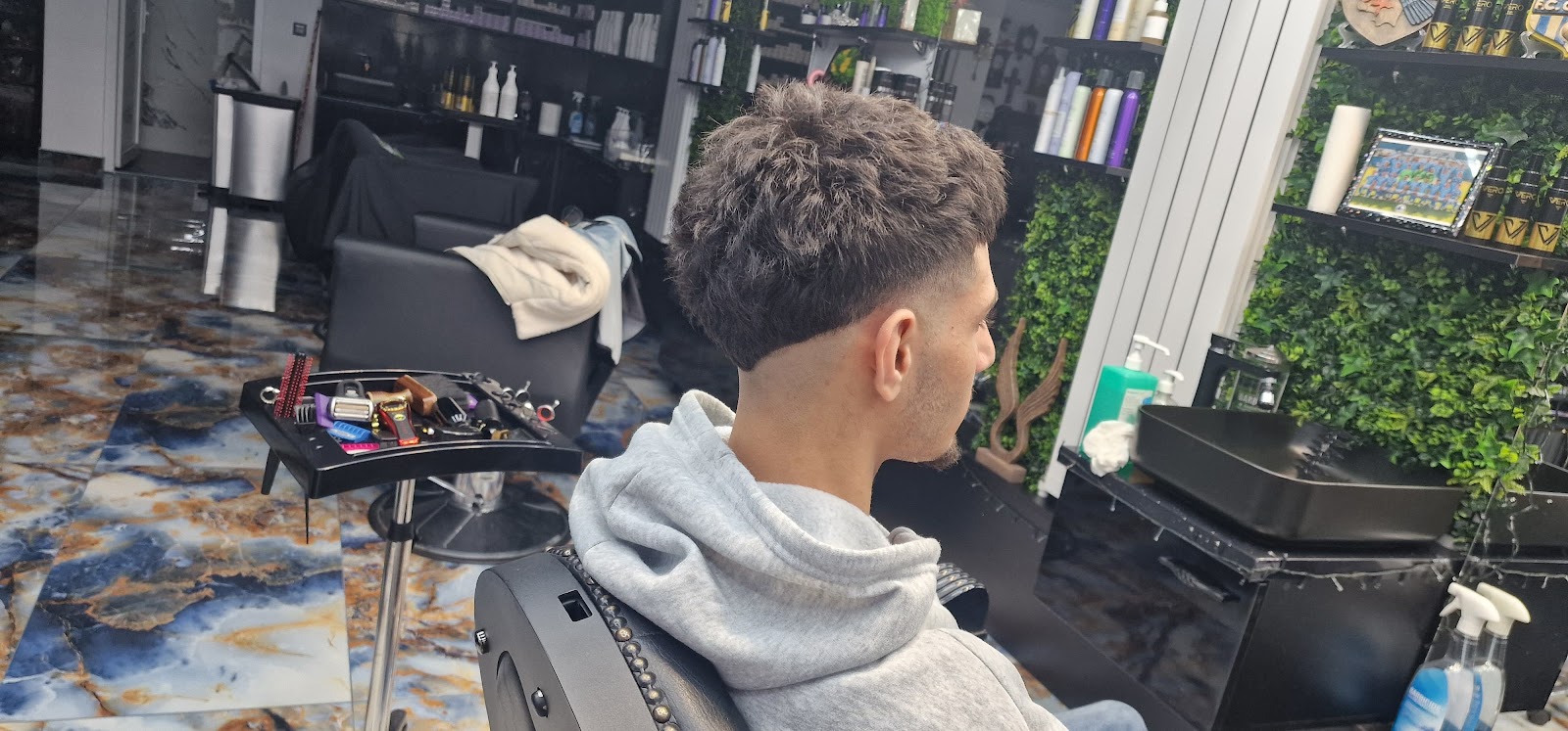 Salon A&A